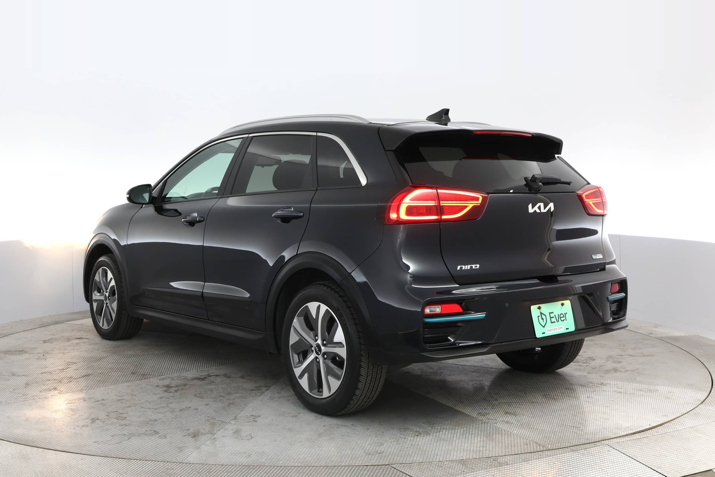 EverCars Co. vehicle image 13 for Kia Niro EV -  EX Premium on EverCars Co.