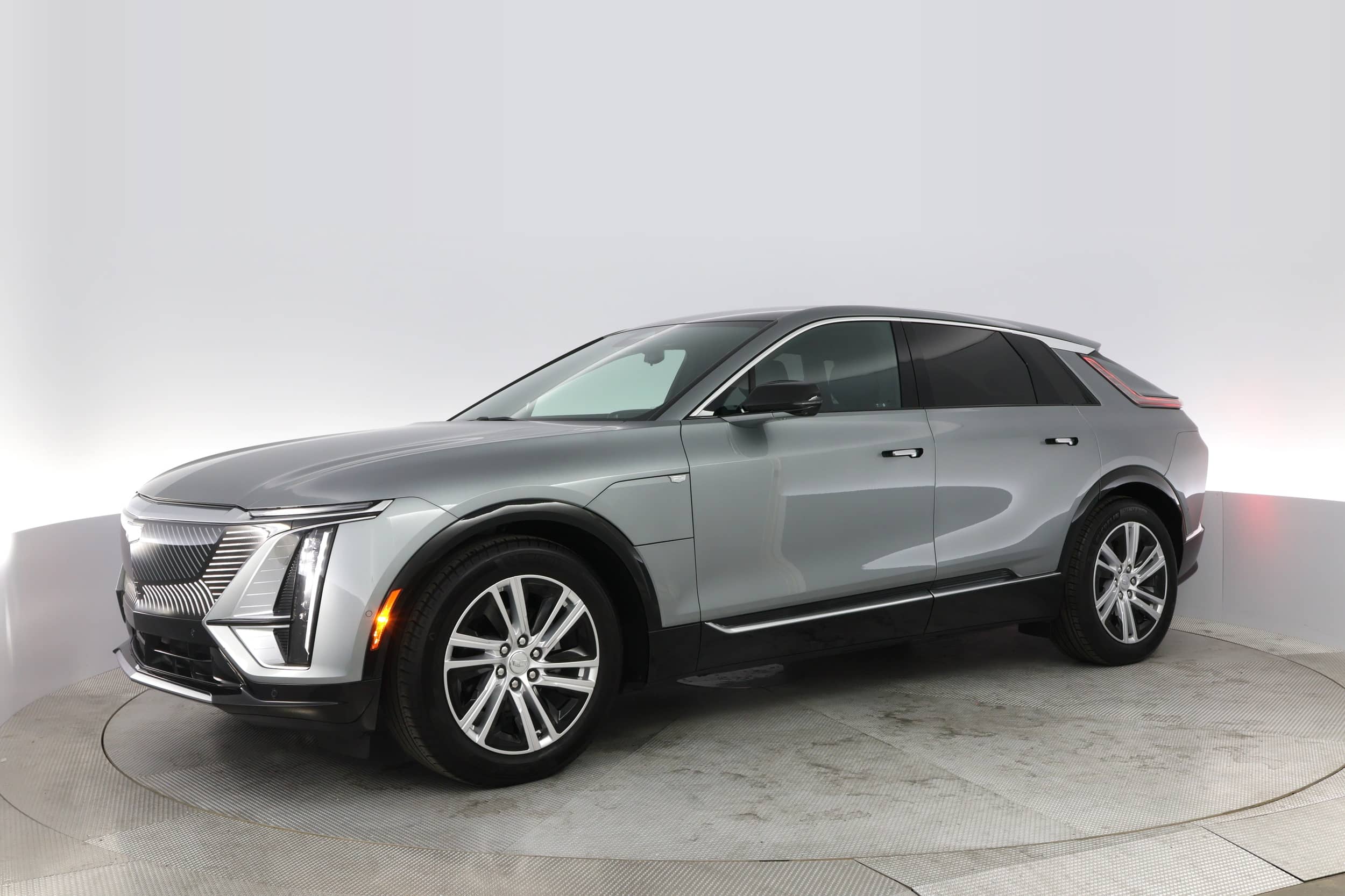 EverCars Co. vehicle image 14 for Cadillac LYRIQ -  Tech on EverCars Co.