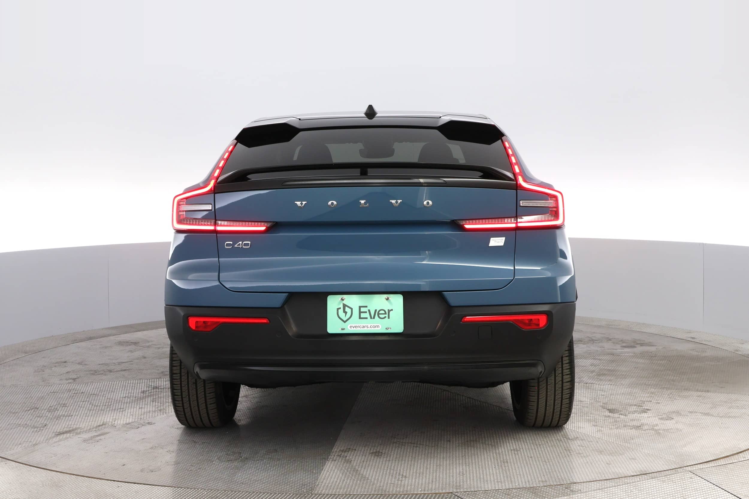 EverCars Co. vehicle image 12 for Volvo C40 Recharge -  Pure Electric on EverCars Co.