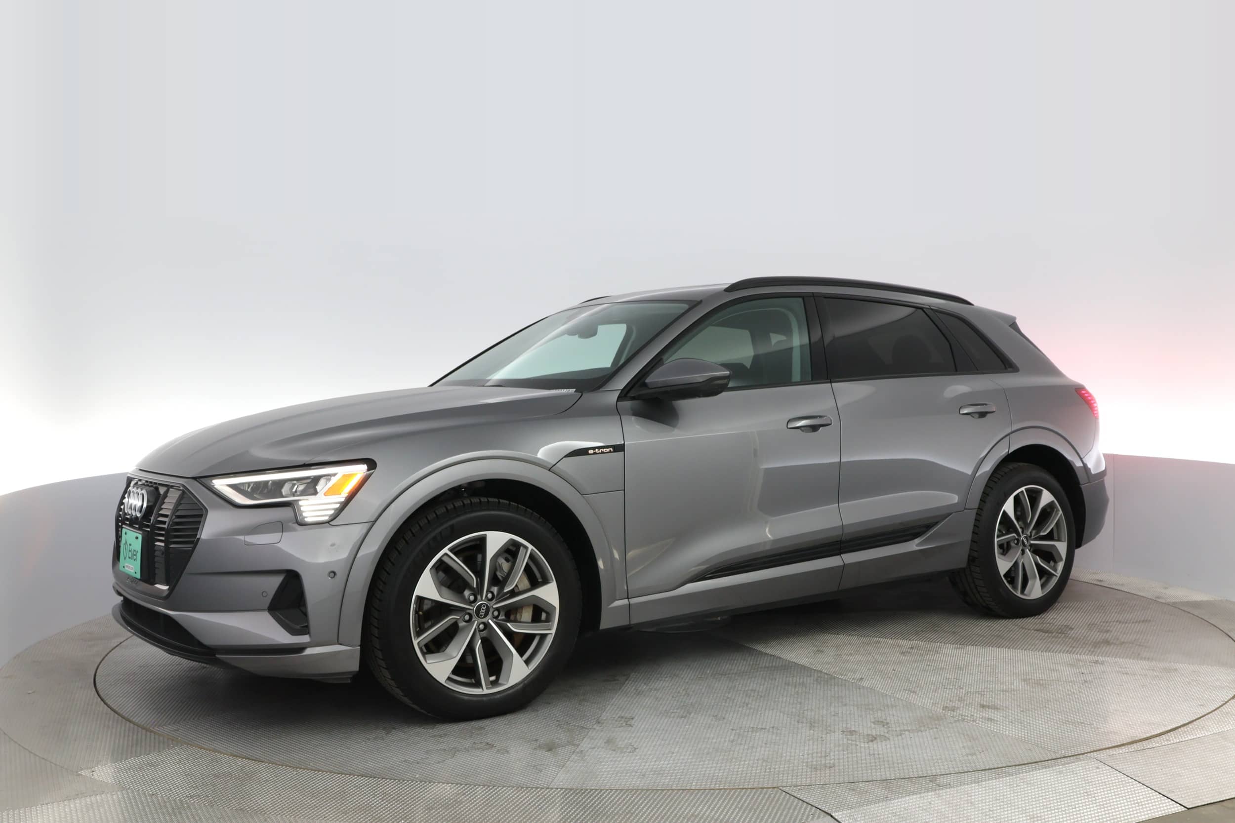 EverCars Co. vehicle image 14 for Audi e-tron -  Premium Plus on EverCars Co.