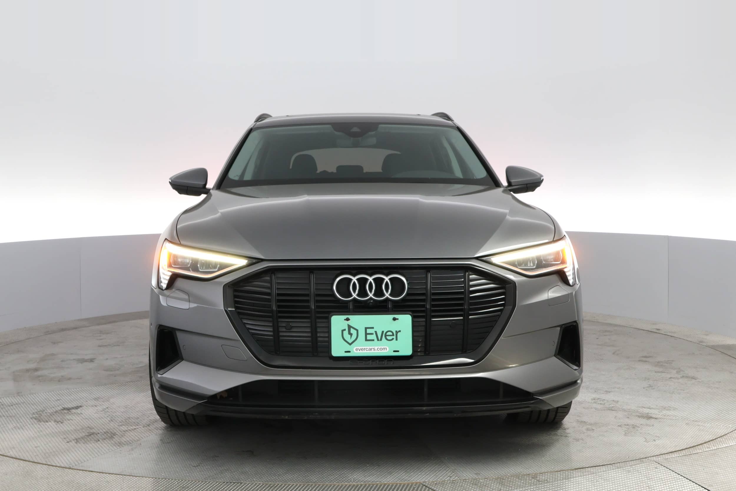 EverCars Co. vehicle image 9 for Audi e-tron -  Premium Plus on EverCars Co.