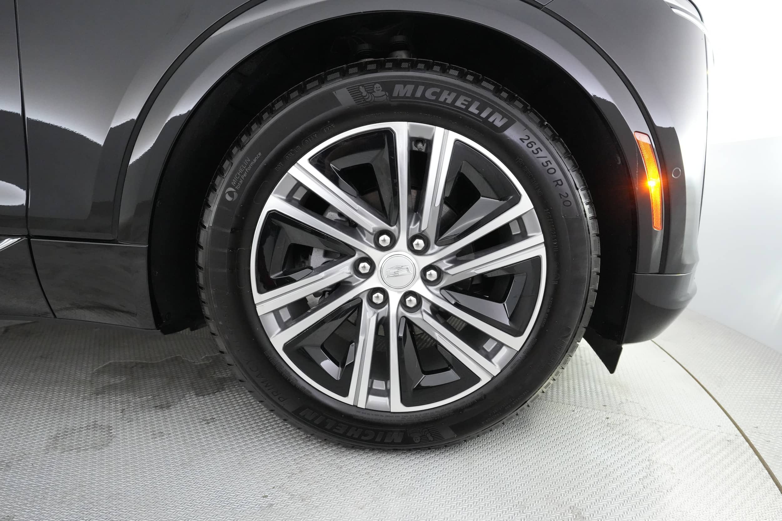 EverCars Co. vehicle image 14 for Cadillac LYRIQ -  Luxury on EverCars Co.