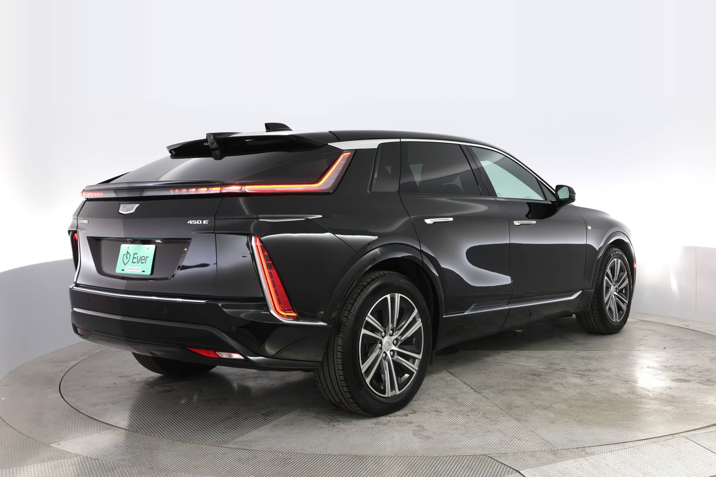 EverCars Co. vehicle image 2 for Cadillac LYRIQ -  Luxury on EverCars Co.