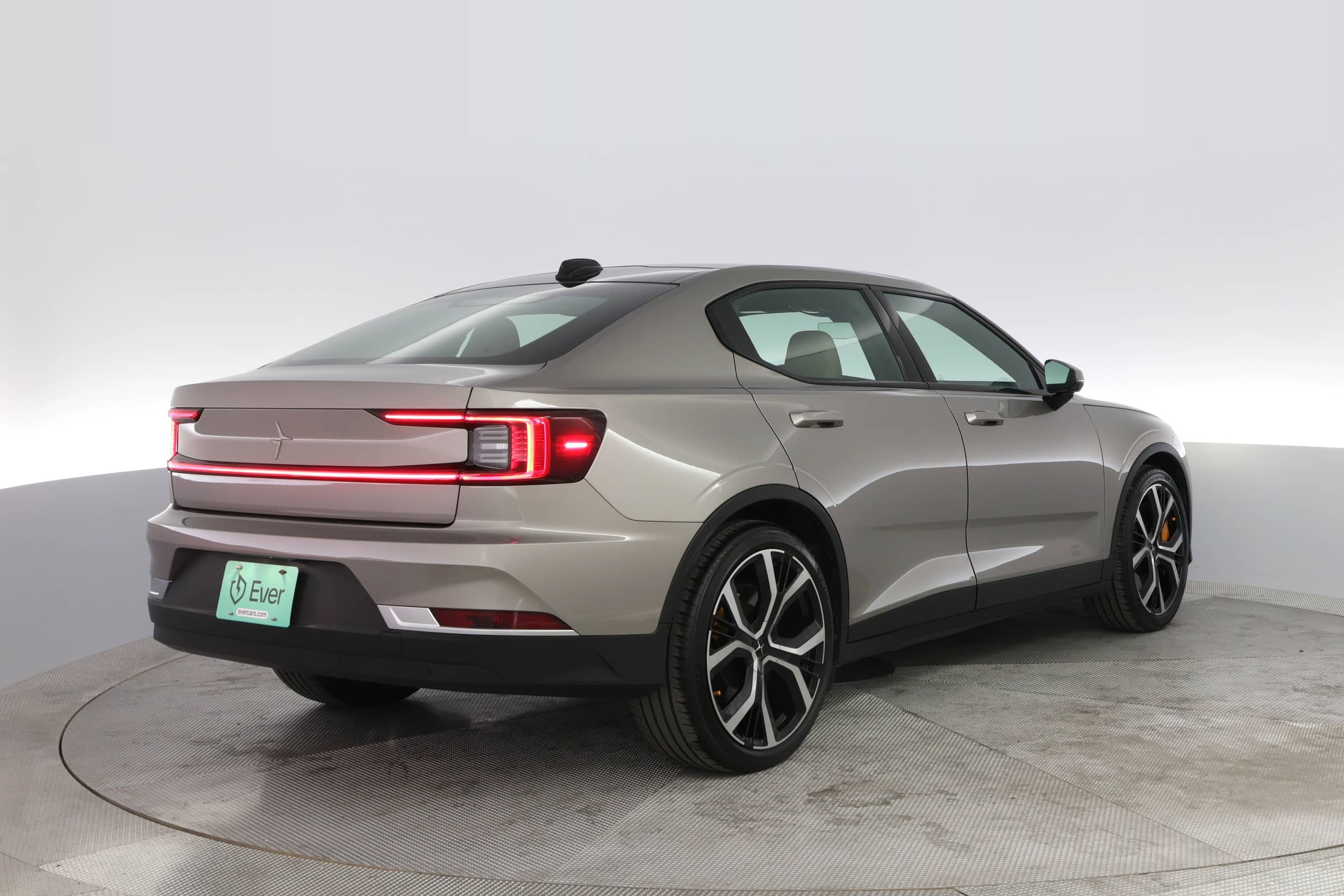 EverCars Co. vehicle image 2 for Polestar 2 -  Long Range Dual Motor on EverCars Co.