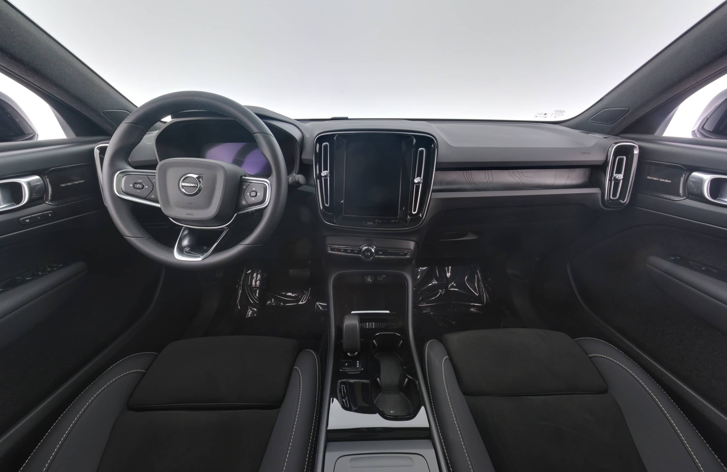 EverCars Co. vehicle image 20 for Volvo C40 Recharge -  P8 Ultimate on EverCars Co.