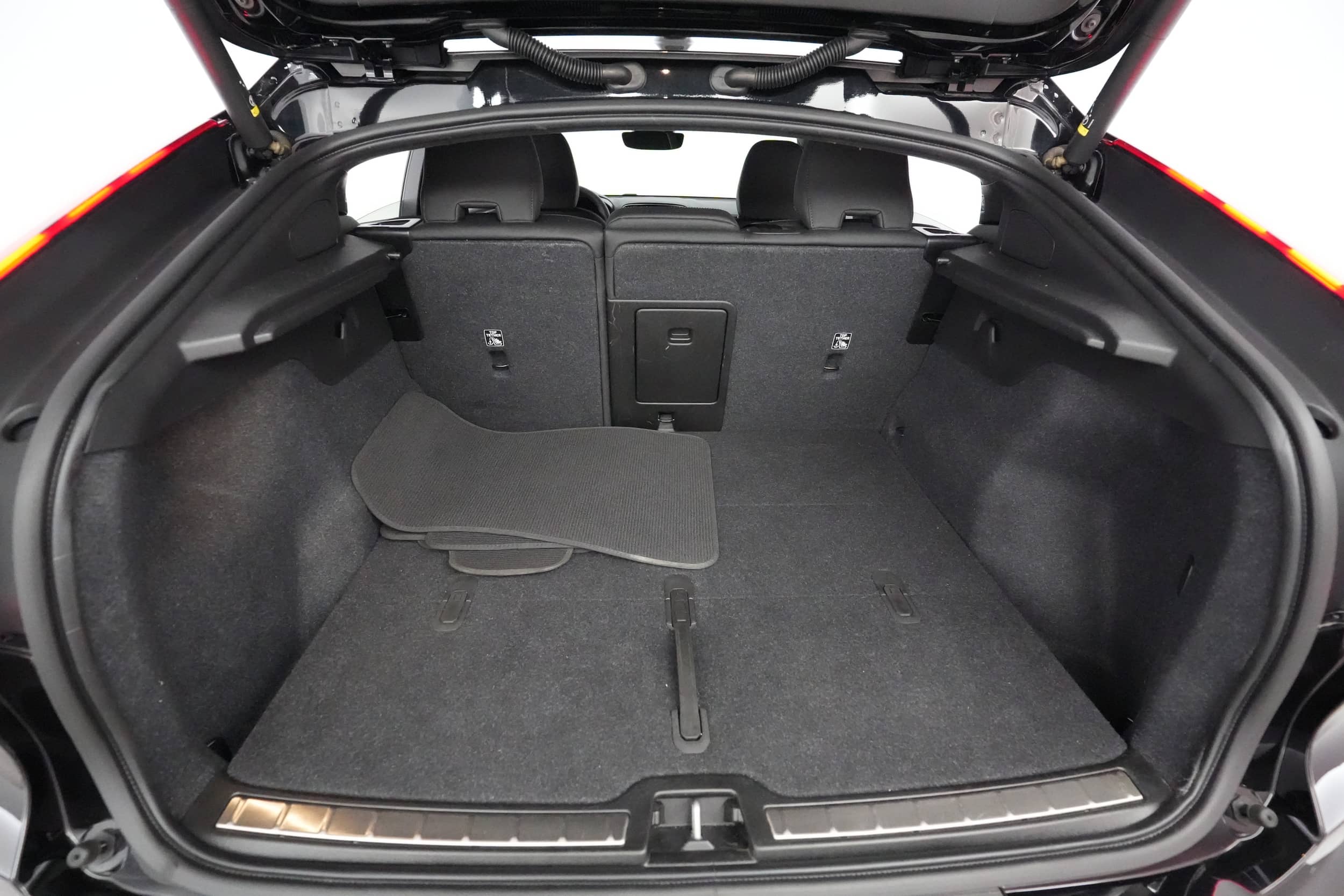 EverCars Co. vehicle image 6 for Volvo C40 Recharge -  P8 Ultimate on EverCars Co.