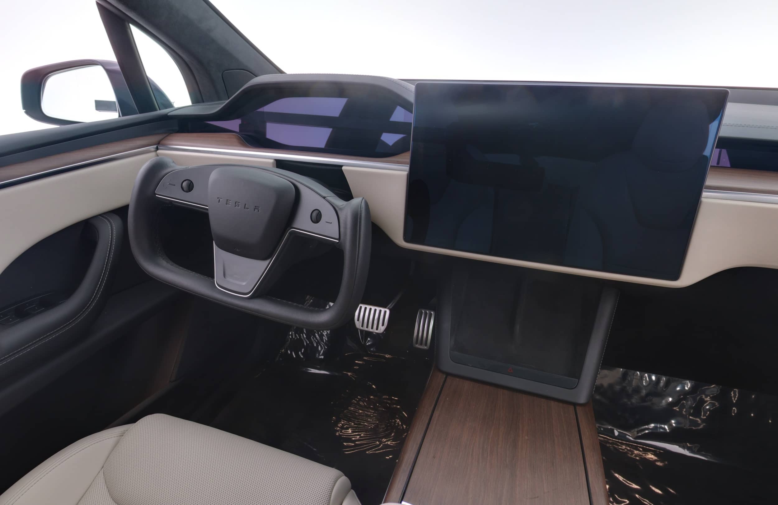 EverCars Co. vehicle image 21 for Tesla Model X -  Base on EverCars Co.