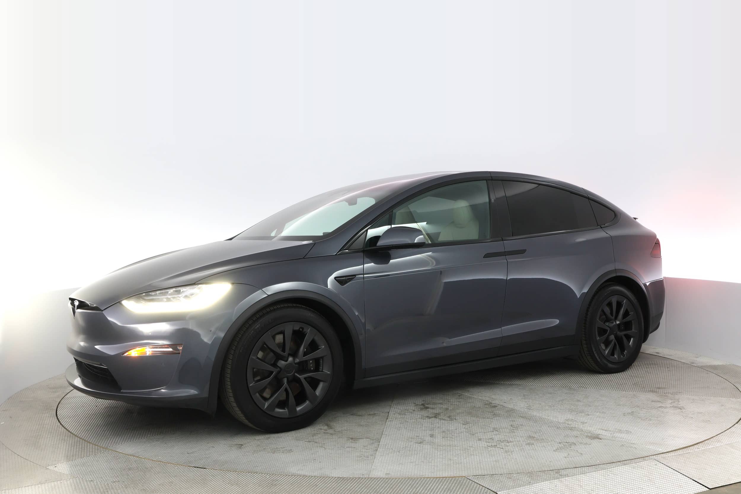 EverCars Co. vehicle image 14 for Tesla Model X -  Base on EverCars Co.
