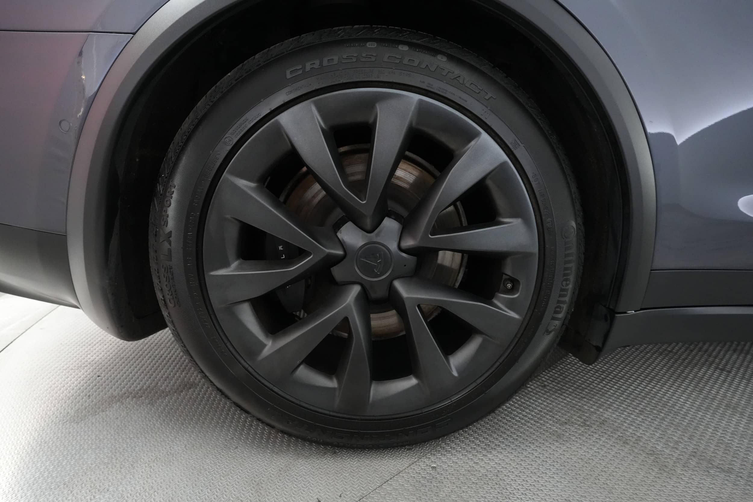EverCars Co. vehicle image 17 for Tesla Model X -  Base on EverCars Co.