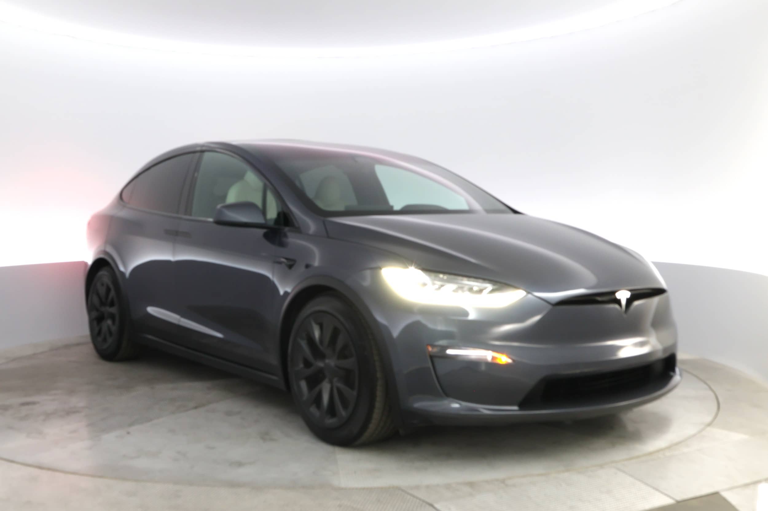 EverCars Co. vehicle image 10 for Tesla Model X -  Base on EverCars Co.