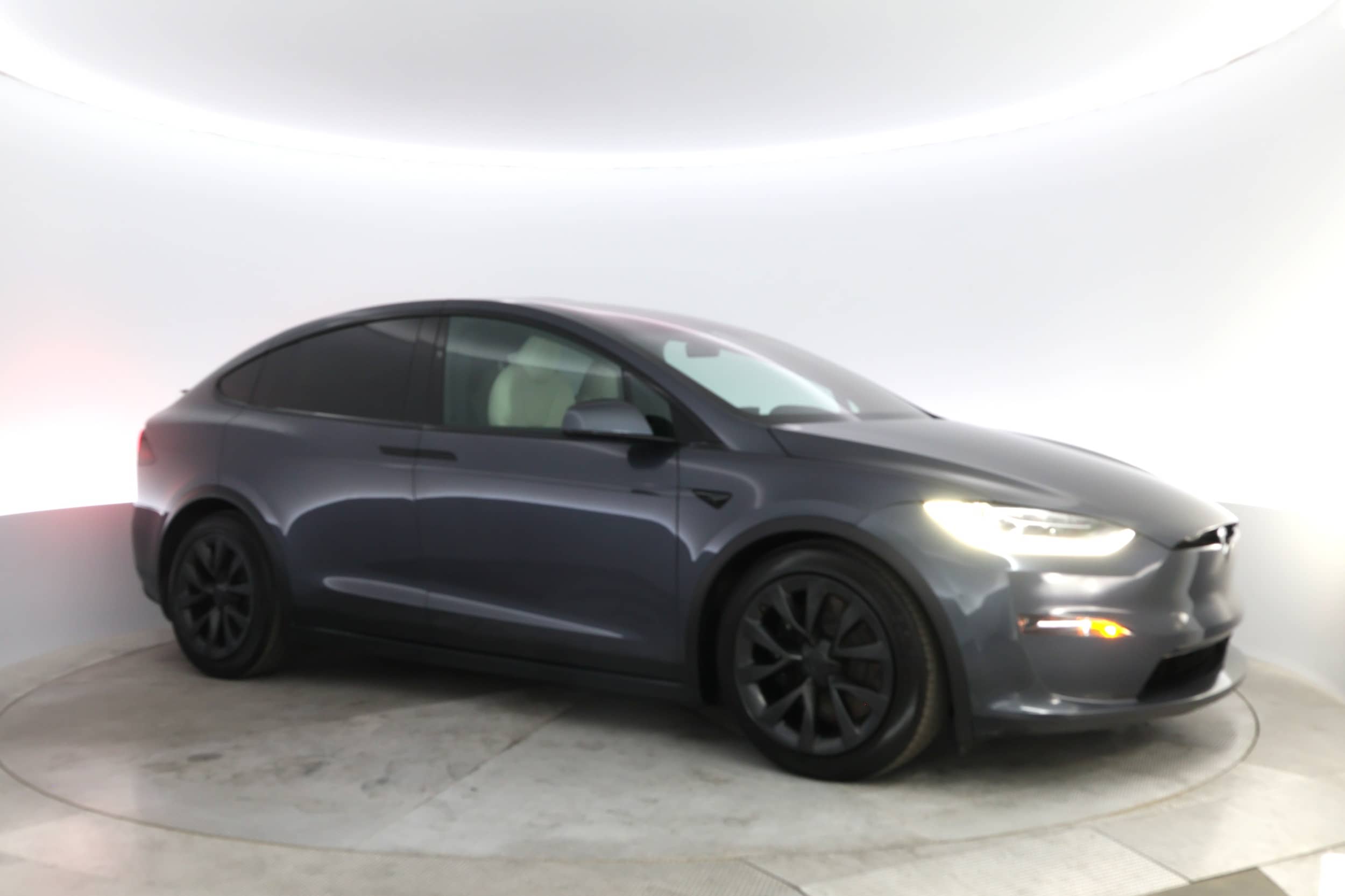 EverCars Co. vehicle image 11 for Tesla Model X -  Base on EverCars Co.