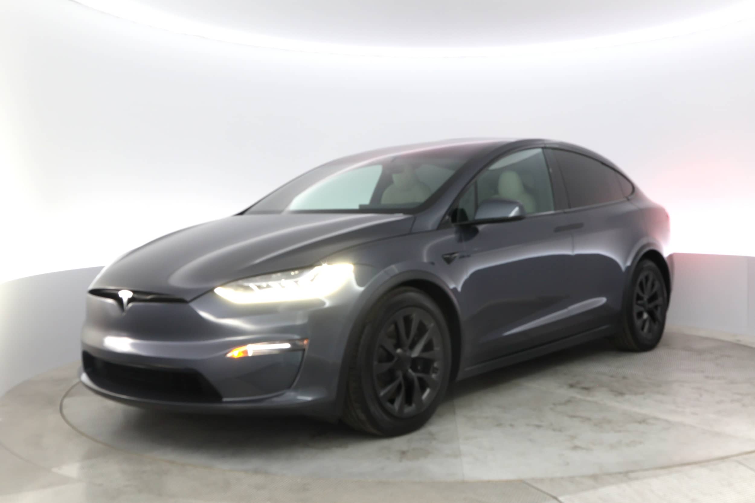 EverCars Co. vehicle image 1 for Tesla Model X -  Base on EverCars Co.