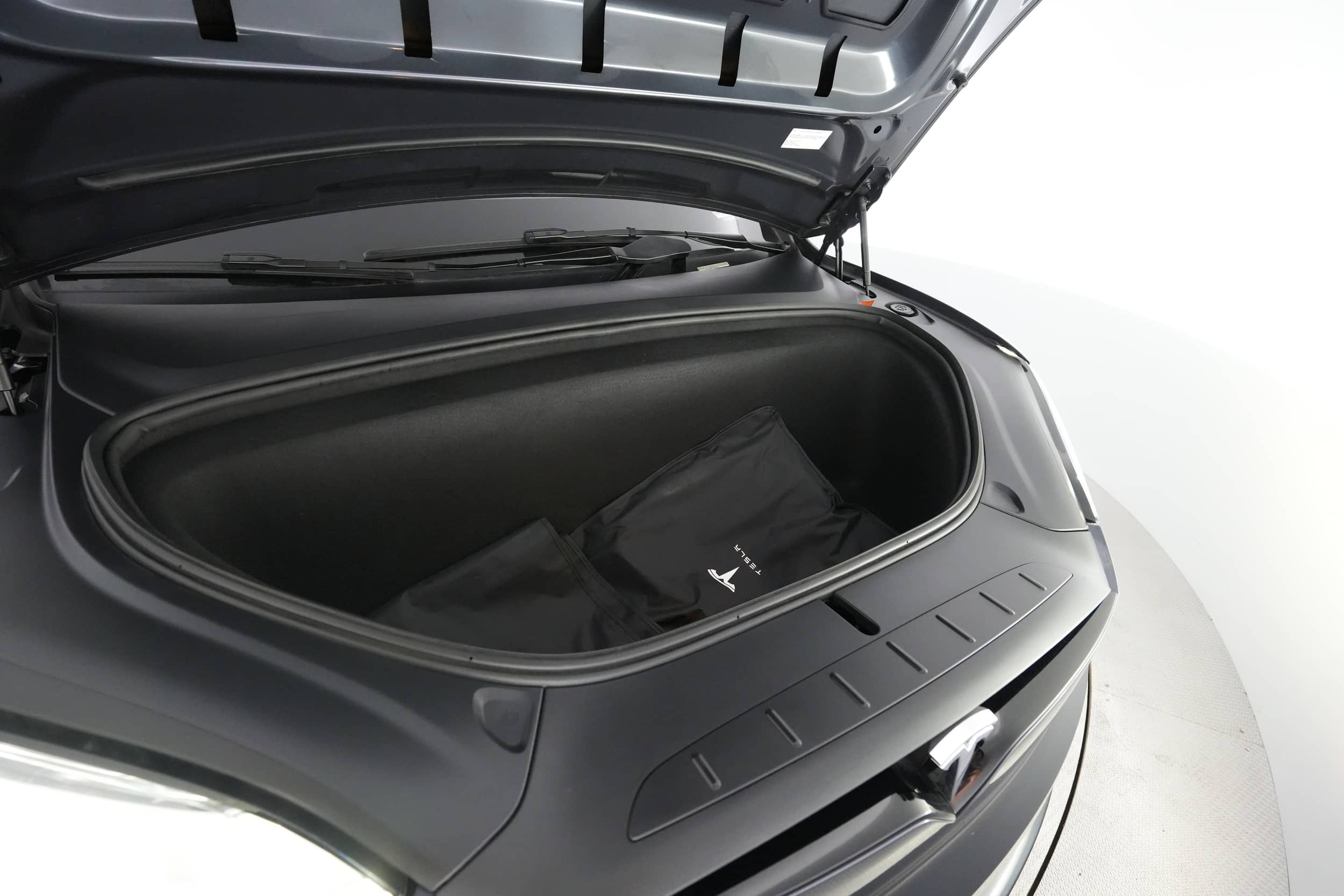 EverCars Co. vehicle image 21 for Tesla Model X -  Base on EverCars Co.