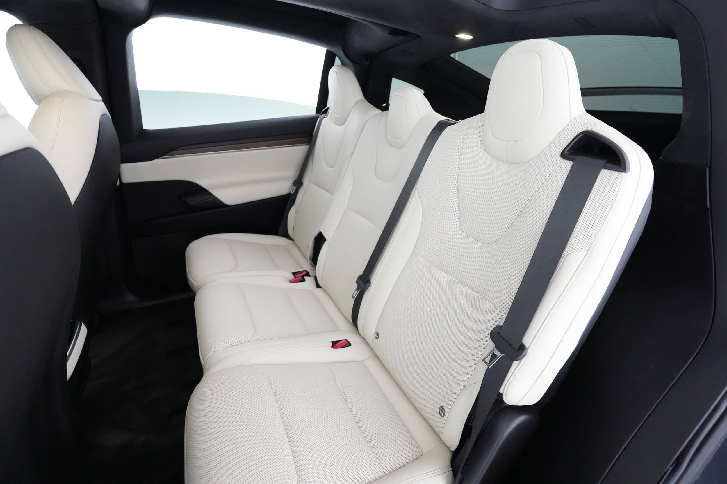 EverCars Co. vehicle image 19 for Tesla Model X -  Base on EverCars Co.