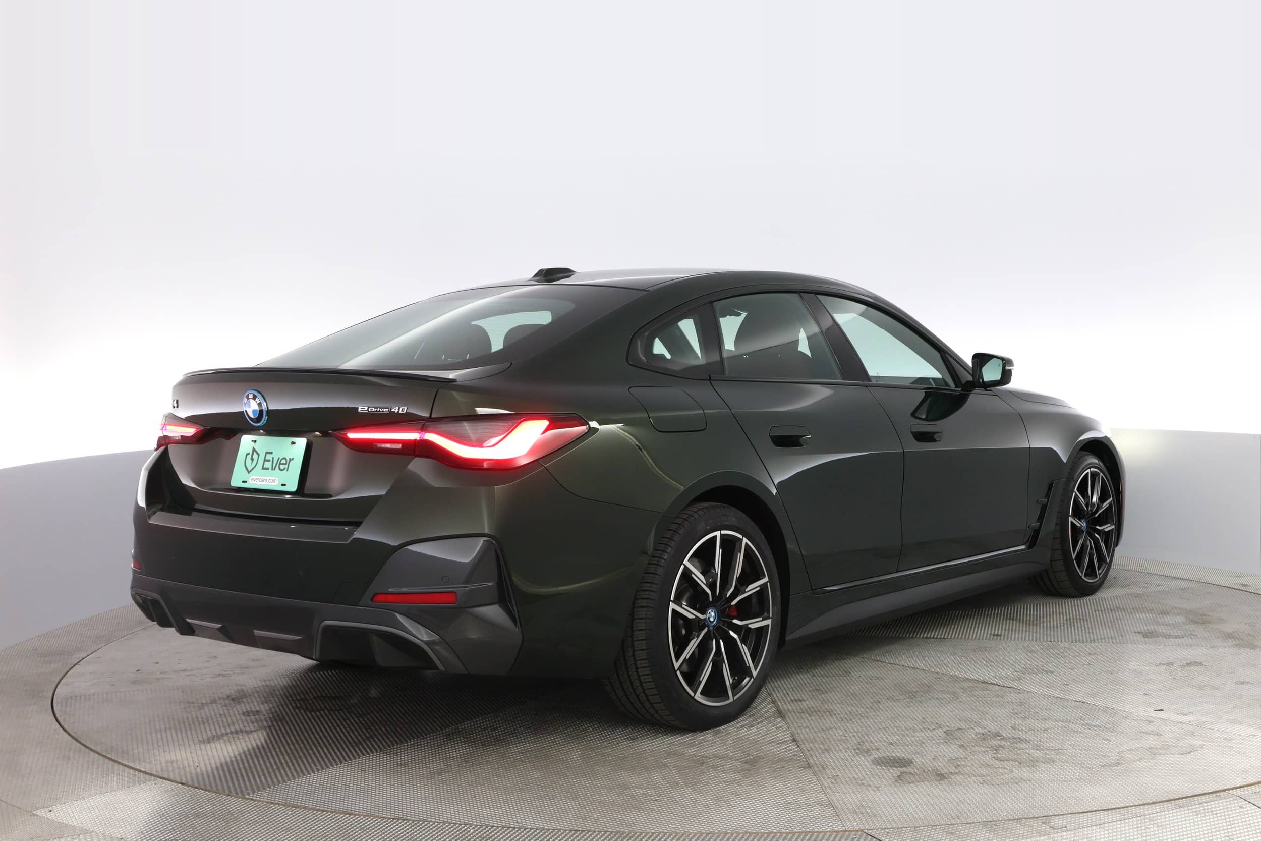 EverCars Co. vehicle image 2 for BMW i4 -  eDrive40 on EverCars Co.