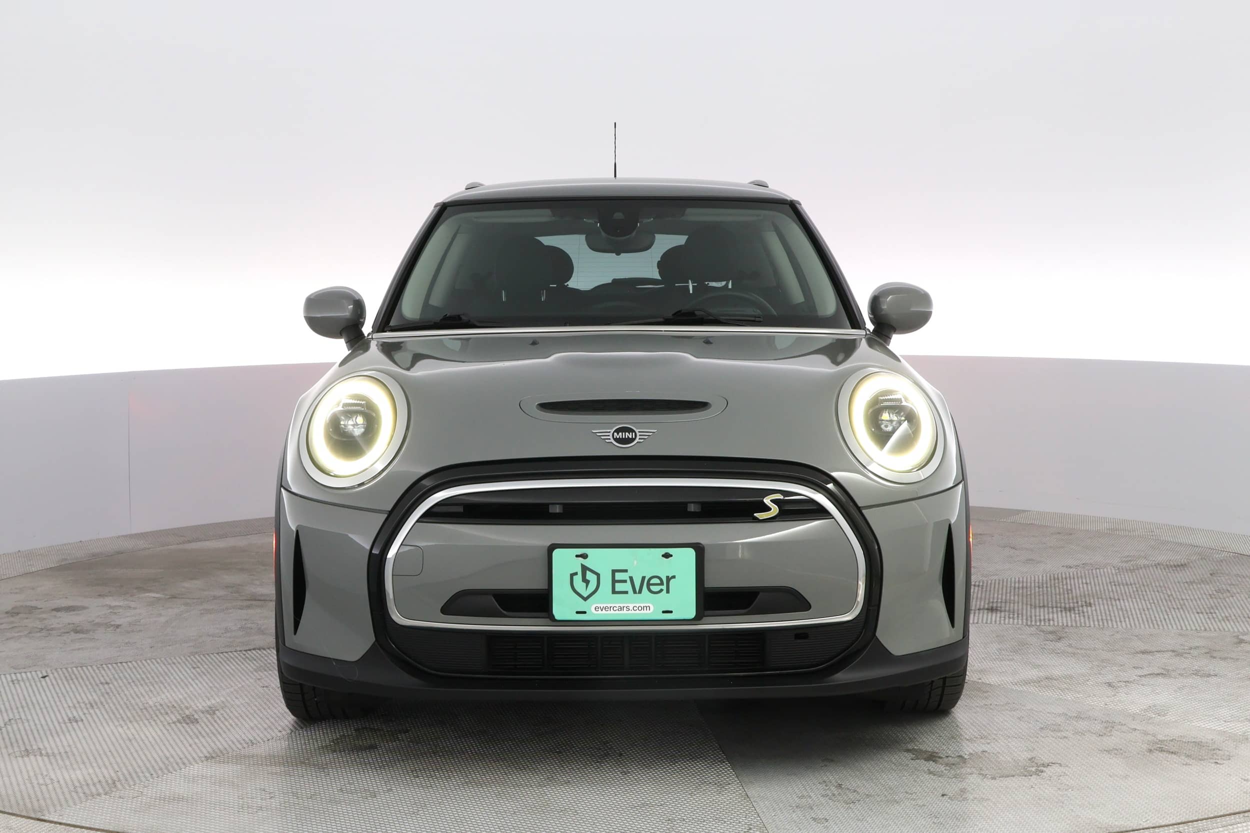 EverCars Co. vehicle image 9 for Mini Cooper SE -  Signature on EverCars Co.