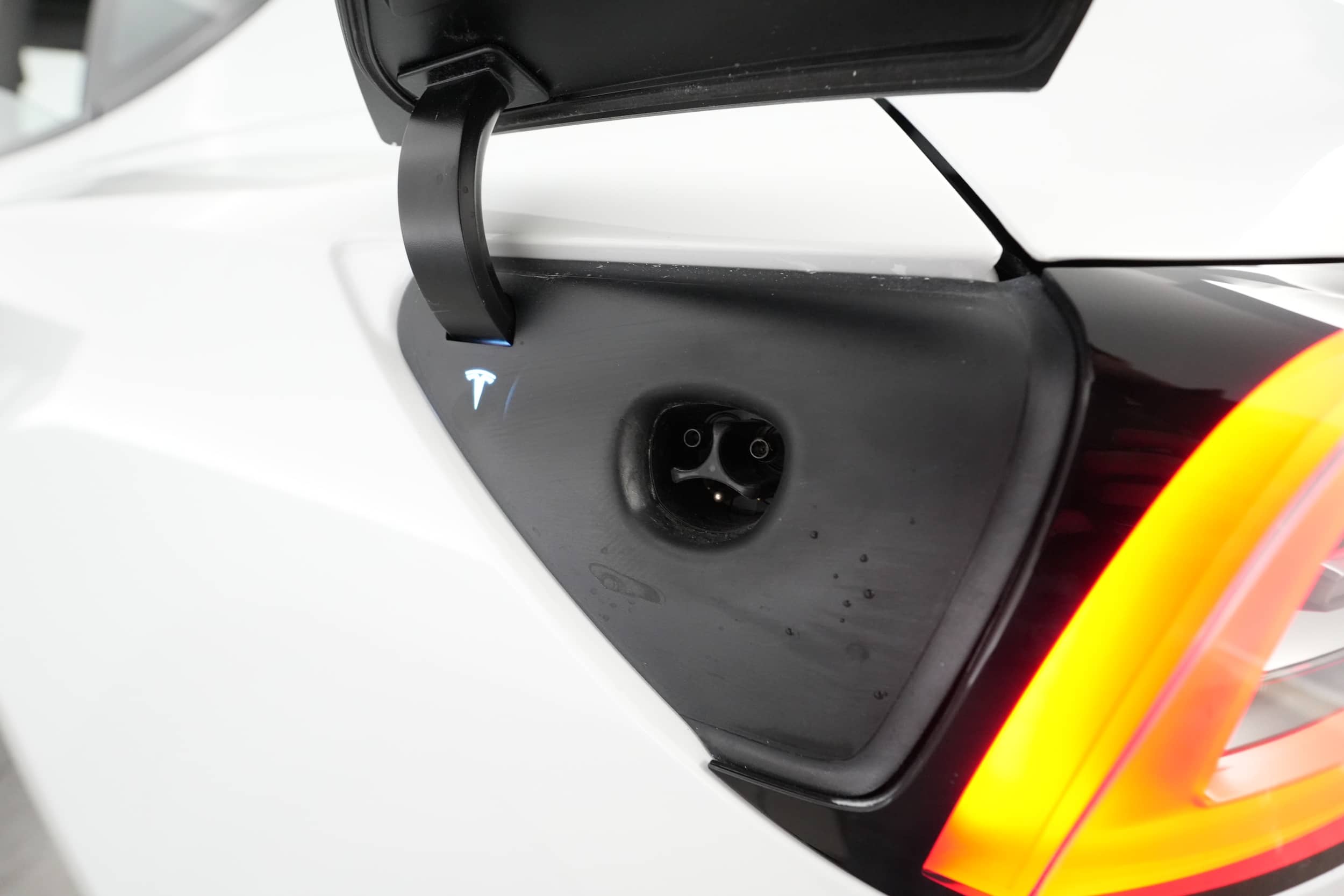 EverCars Co. vehicle image 8 for Tesla Model 3 -  Base on EverCars Co.