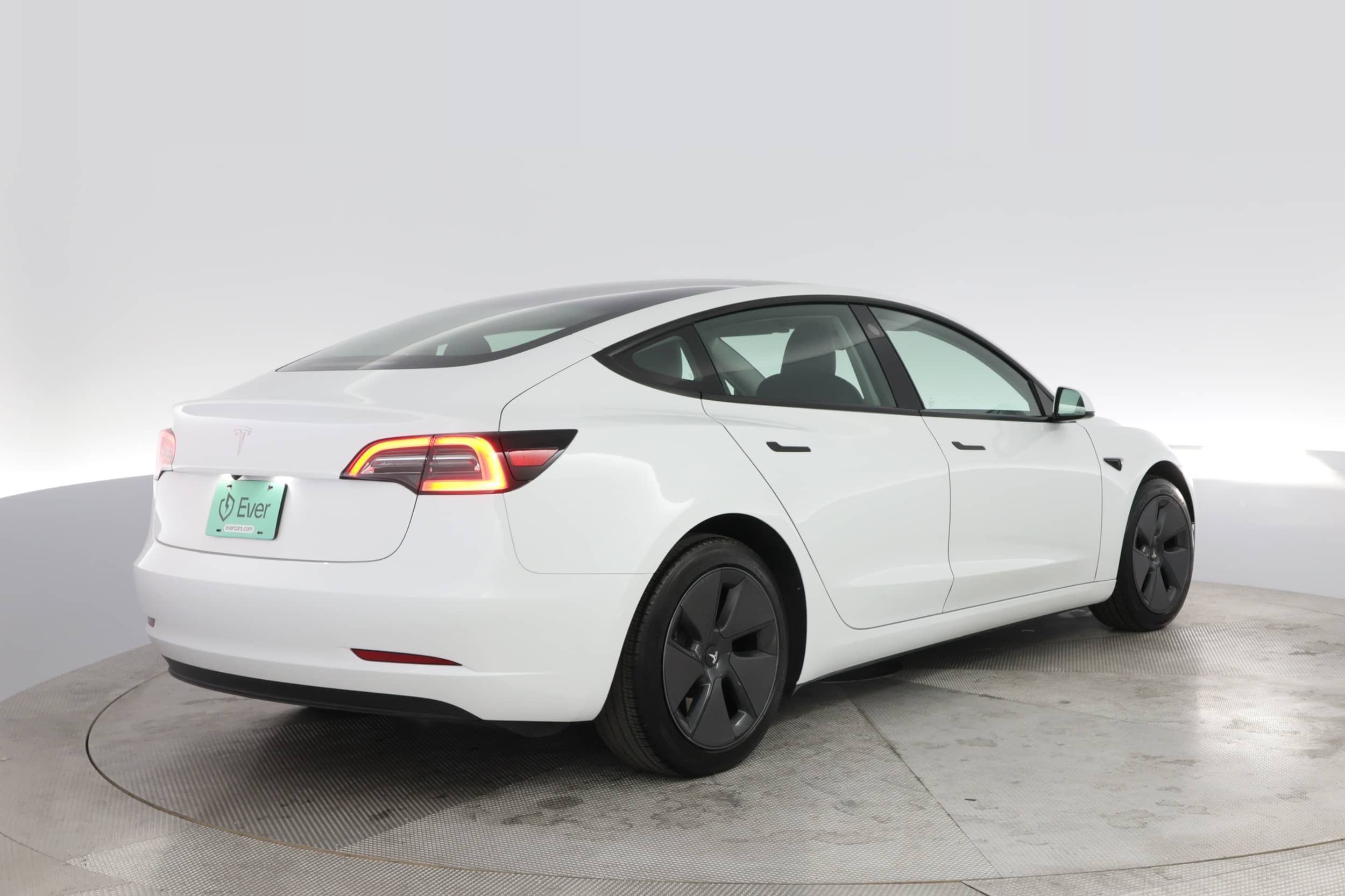 EverCars Co. vehicle image 2 for Tesla Model 3 -  Base on EverCars Co.