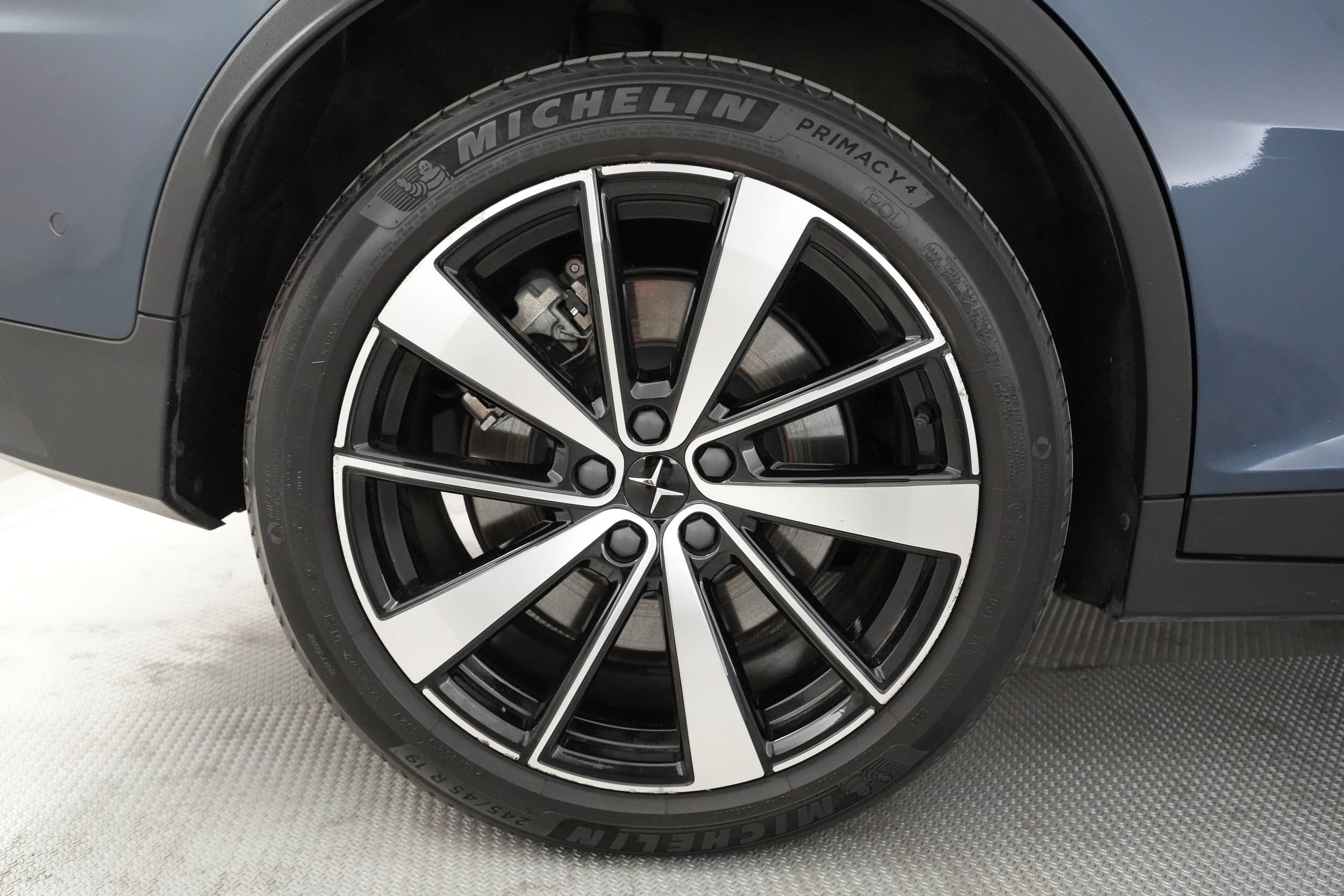 EverCars Co. vehicle image 17 for Polestar 2 -  Long Range Dual Motor on EverCars Co.