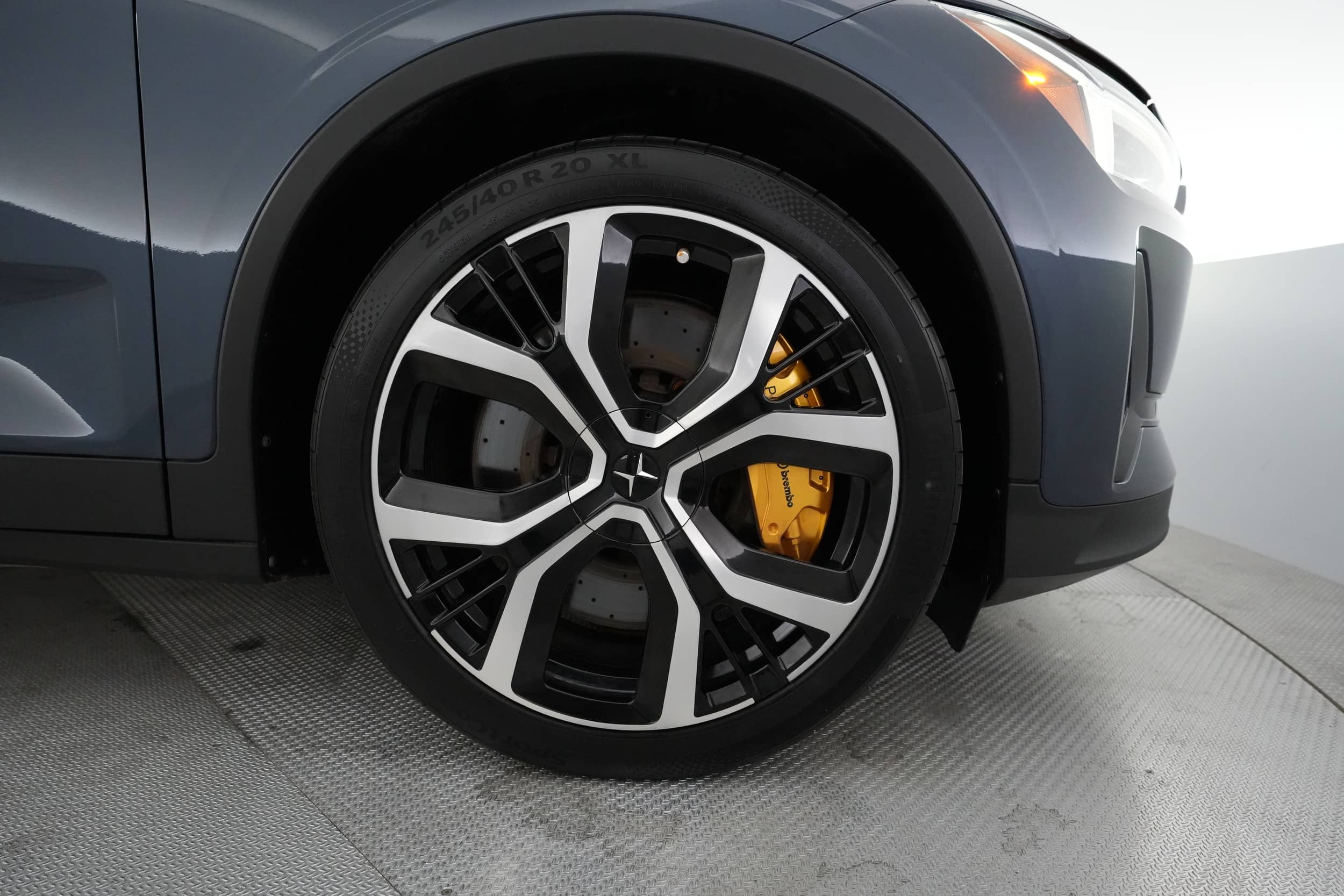 EverCars Co. vehicle image 16 for Polestar 2 -  Long Range Dual Motor on EverCars Co.
