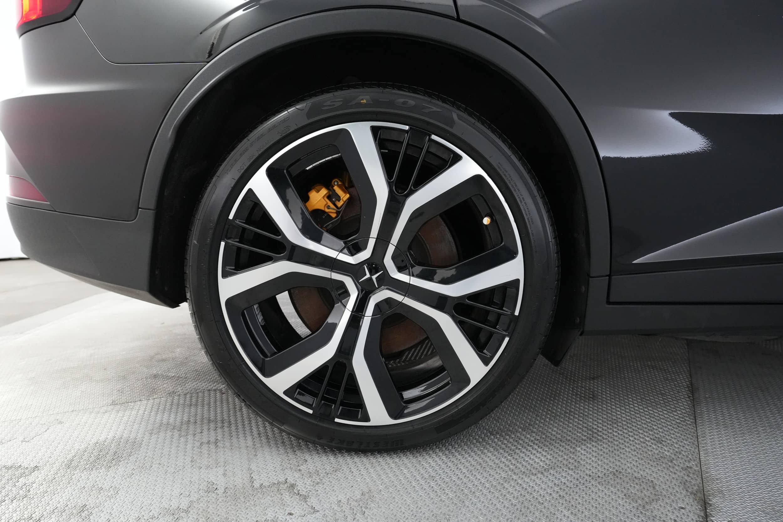 EverCars Co. vehicle image 7 for Polestar 2 -  Long Range Dual Motor on EverCars Co.