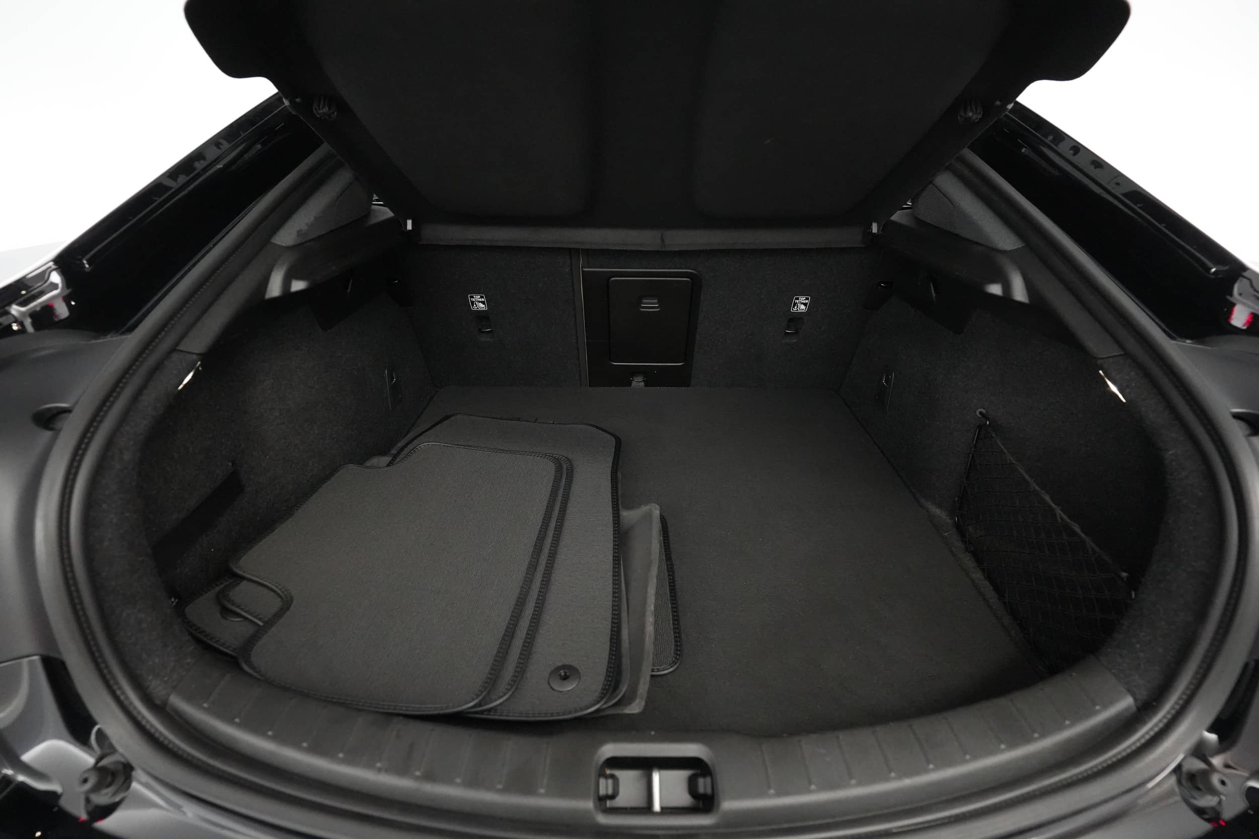 EverCars Co. vehicle image 6 for Polestar 2 -  Long Range Dual Motor on EverCars Co.