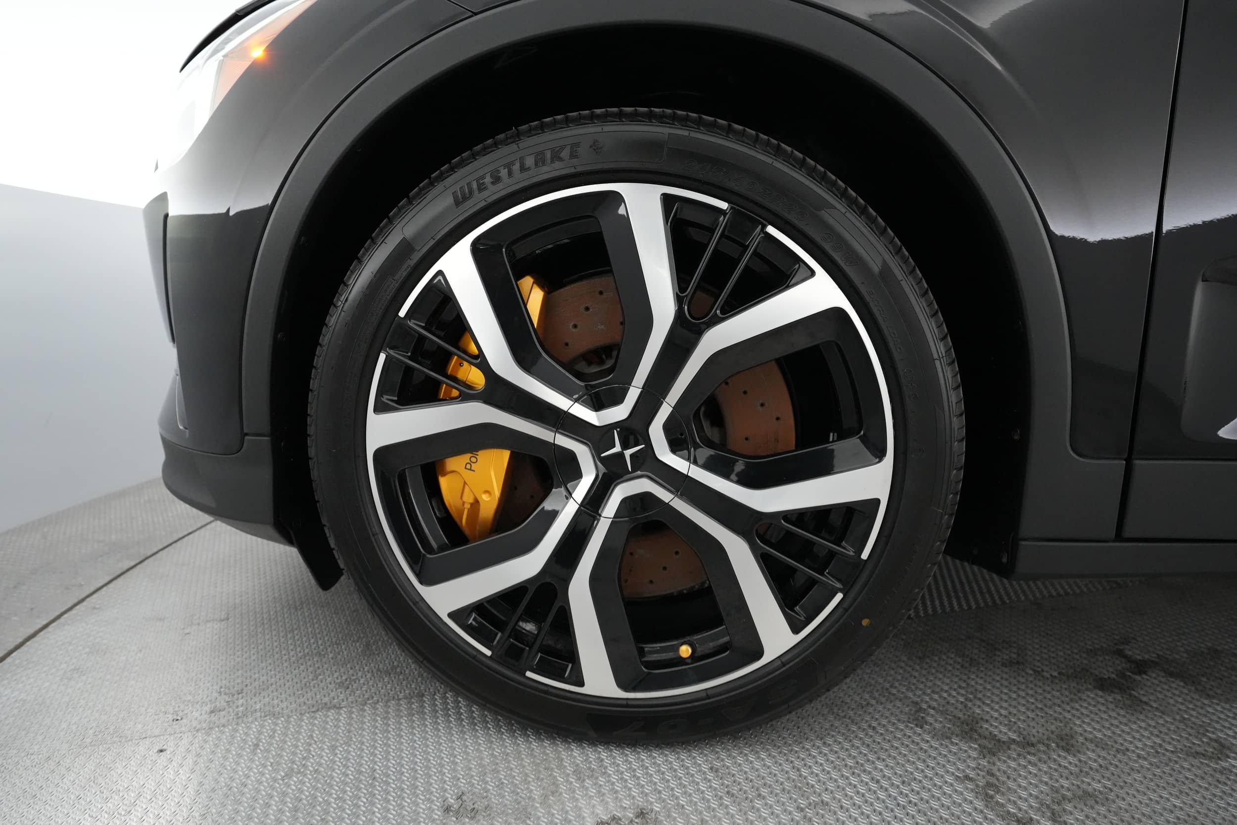EverCars Co. vehicle image 16 for Polestar 2 -  Long Range Dual Motor on EverCars Co.