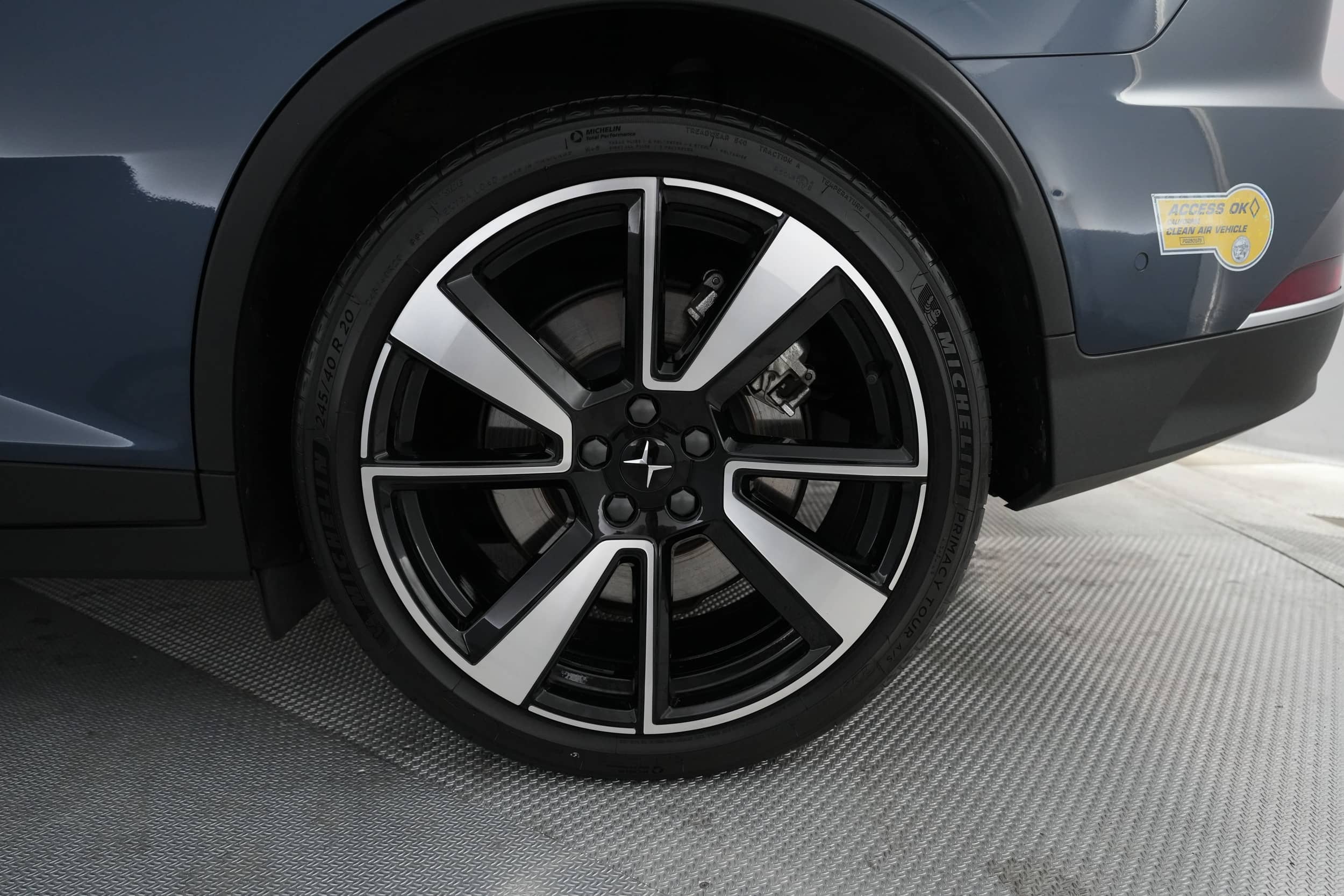EverCars Co. vehicle image 16 for Polestar 2 -  Long Range Dual Motor on EverCars Co.