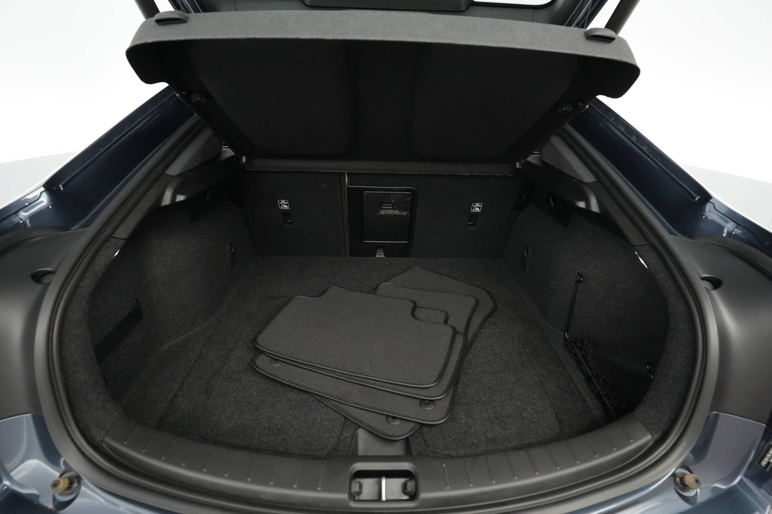 EverCars Co. vehicle image 6 for Polestar 2 -  Long Range Dual Motor on EverCars Co.