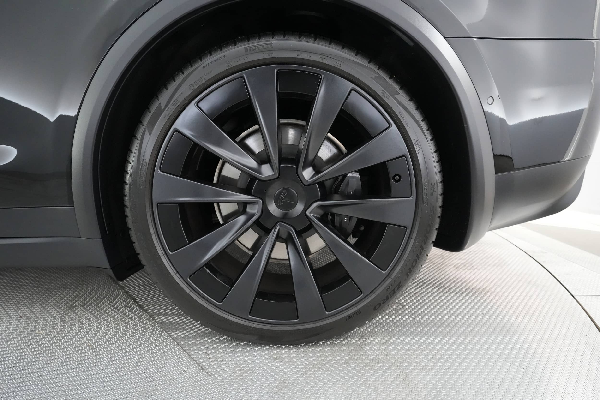 EverCars Co. vehicle image 15 for Tesla Model X -  Base on EverCars Co.
