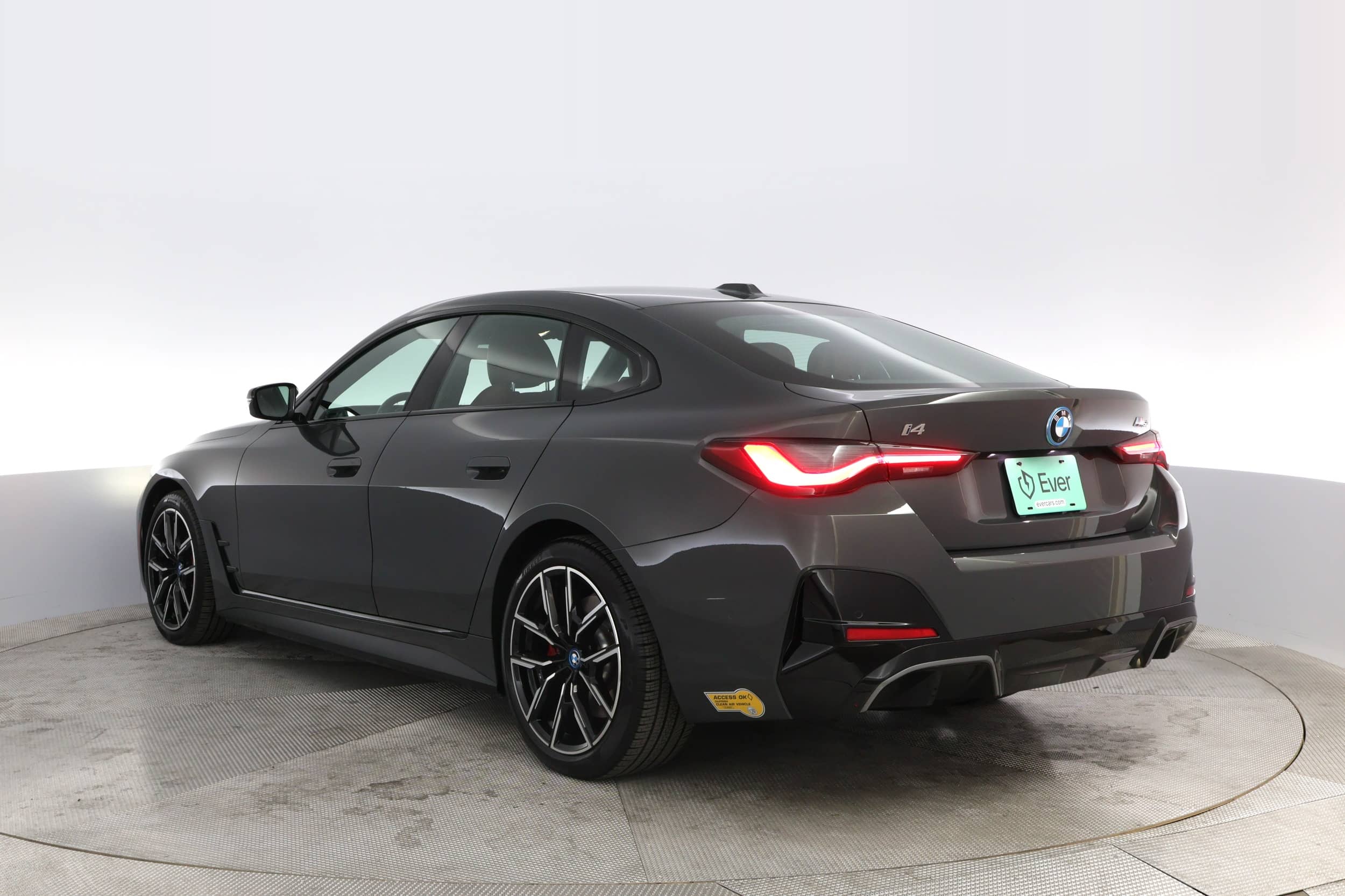 EverCars Co. vehicle image 13 for BMW i4 -  M50 on EverCars Co.