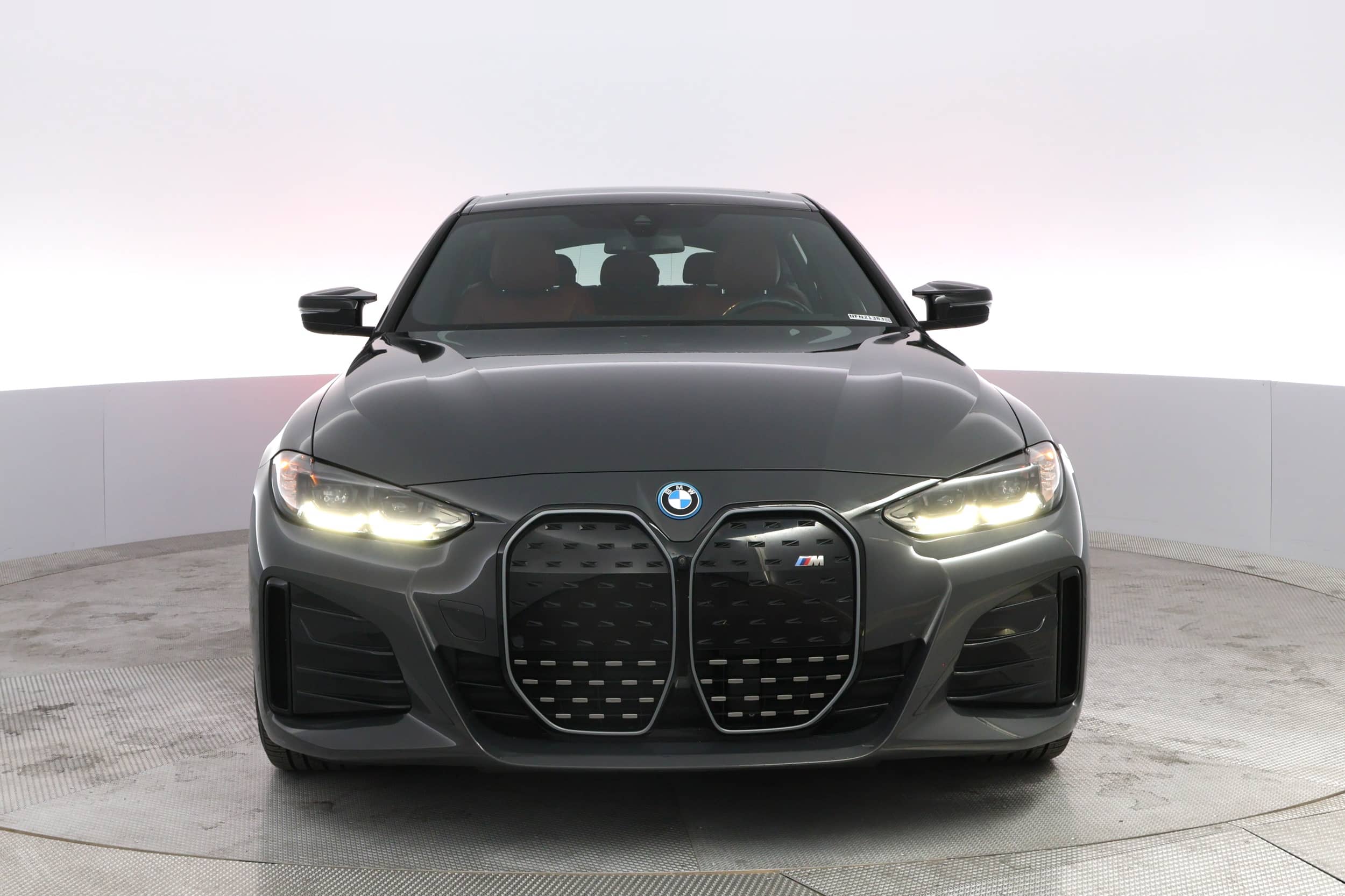 EverCars Co. vehicle image 9 for BMW i4 -  M50 on EverCars Co.