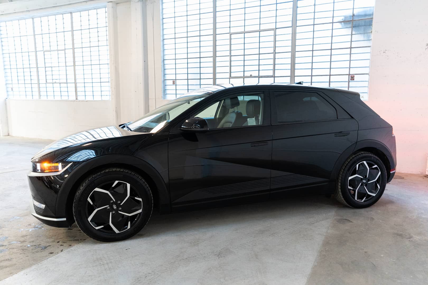 EverCars Co. vehicle image 8 for Hyundai IONIQ 5 -  SEL on EverCars Co.