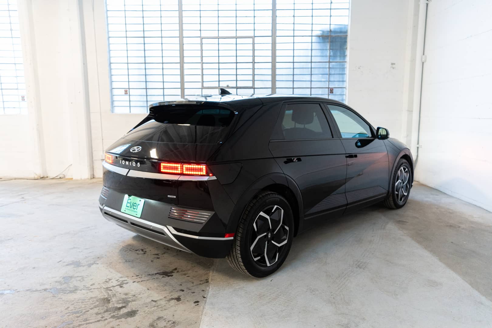 EverCars Co. vehicle image 5 for Hyundai IONIQ 5 -  SEL on EverCars Co.