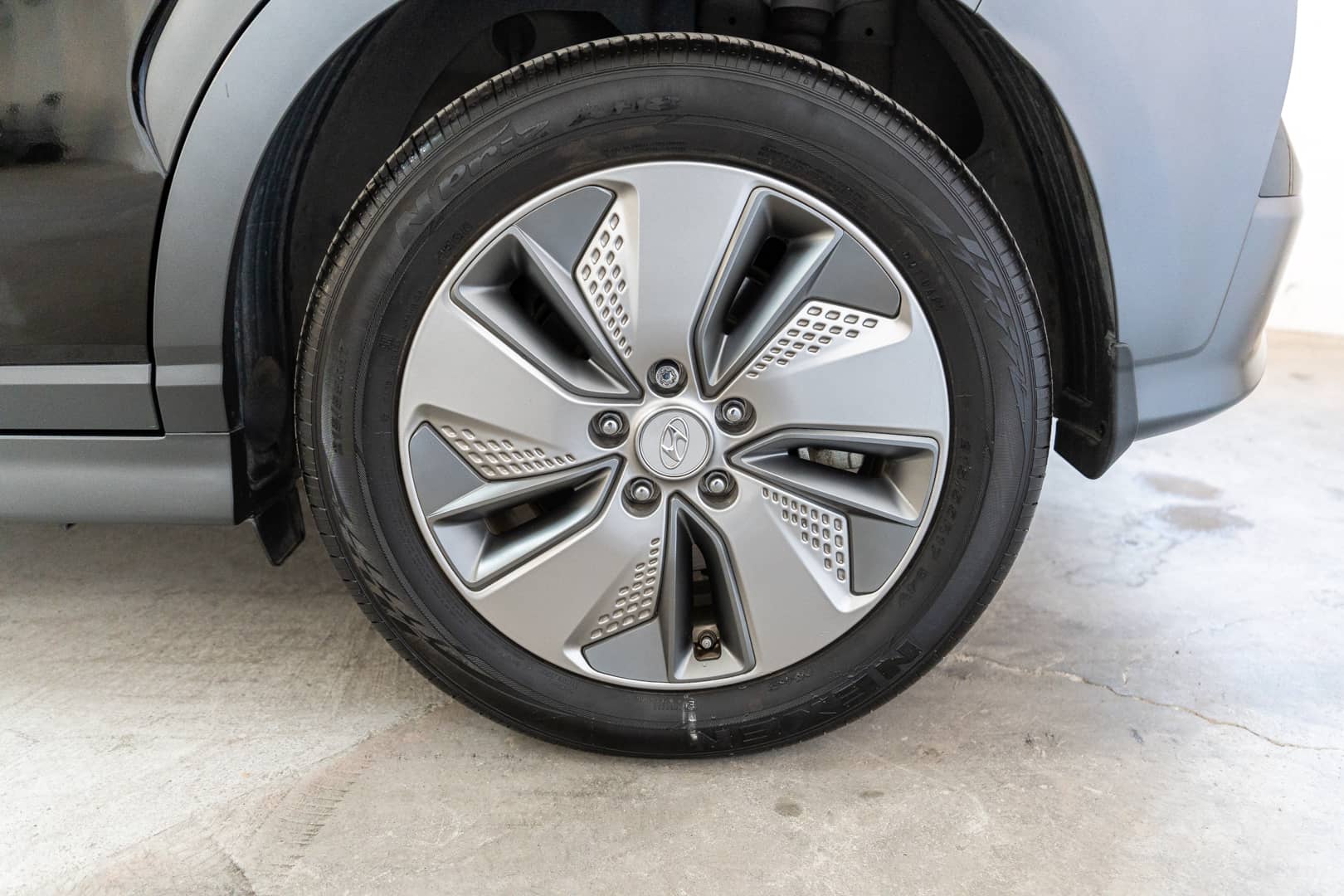 EverCars Co. vehicle image 18 for Hyundai Kona -  Ultimate on EverCars Co.