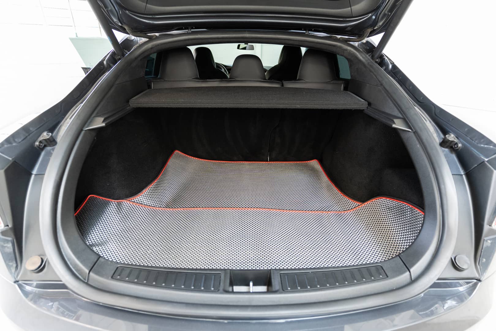 EverCars Co. vehicle image 19 for Tesla Model S -  Long Range on EverCars Co.