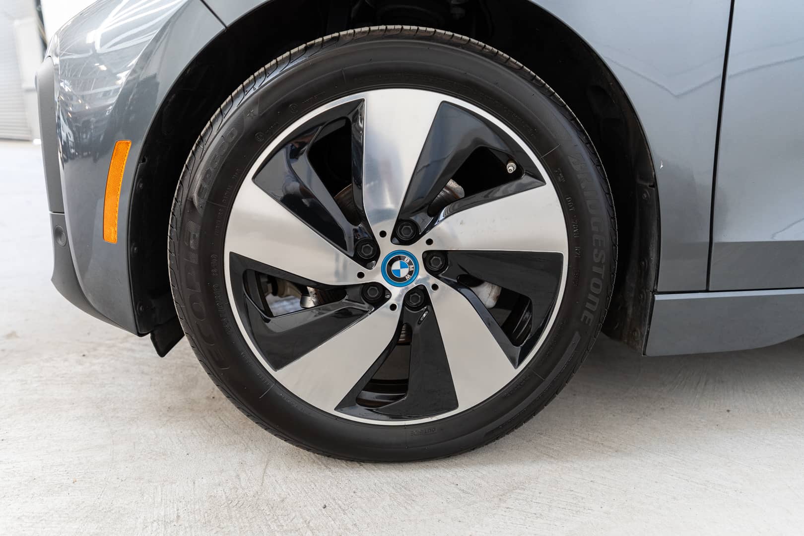 EverCars Co. vehicle image 12 for BMW i3 -  Mega World on EverCars Co.