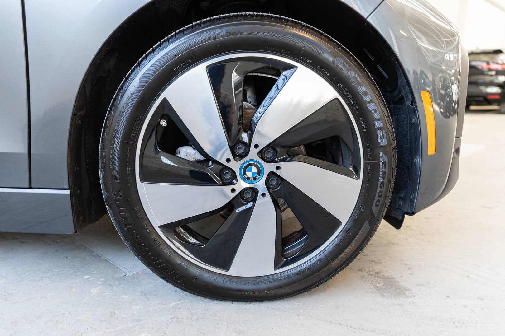 EverCars Co. vehicle image 14 for BMW i3 -  Mega World on EverCars Co.