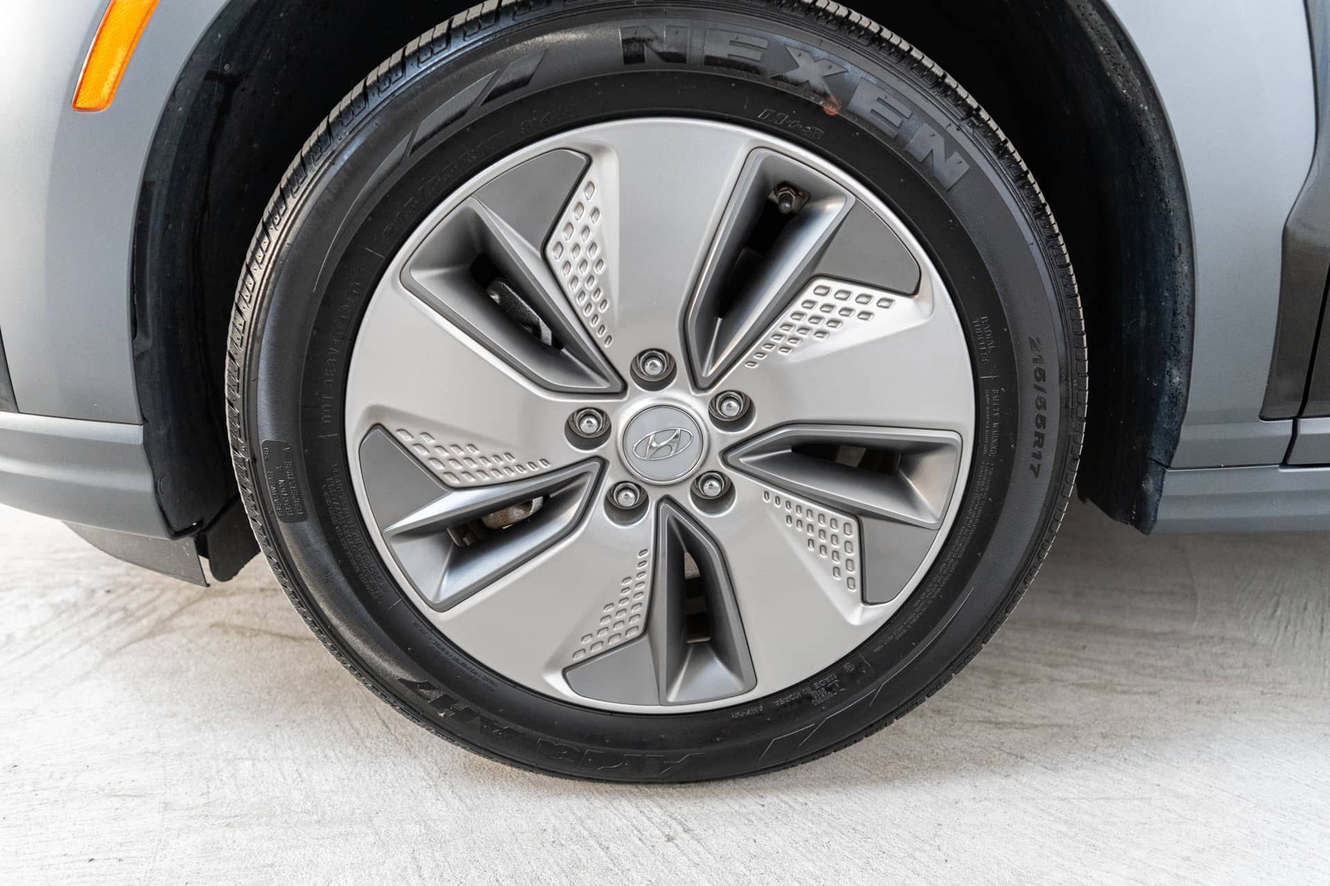 EverCars Co. vehicle image 10 for Hyundai Kona -  Limited on EverCars Co.