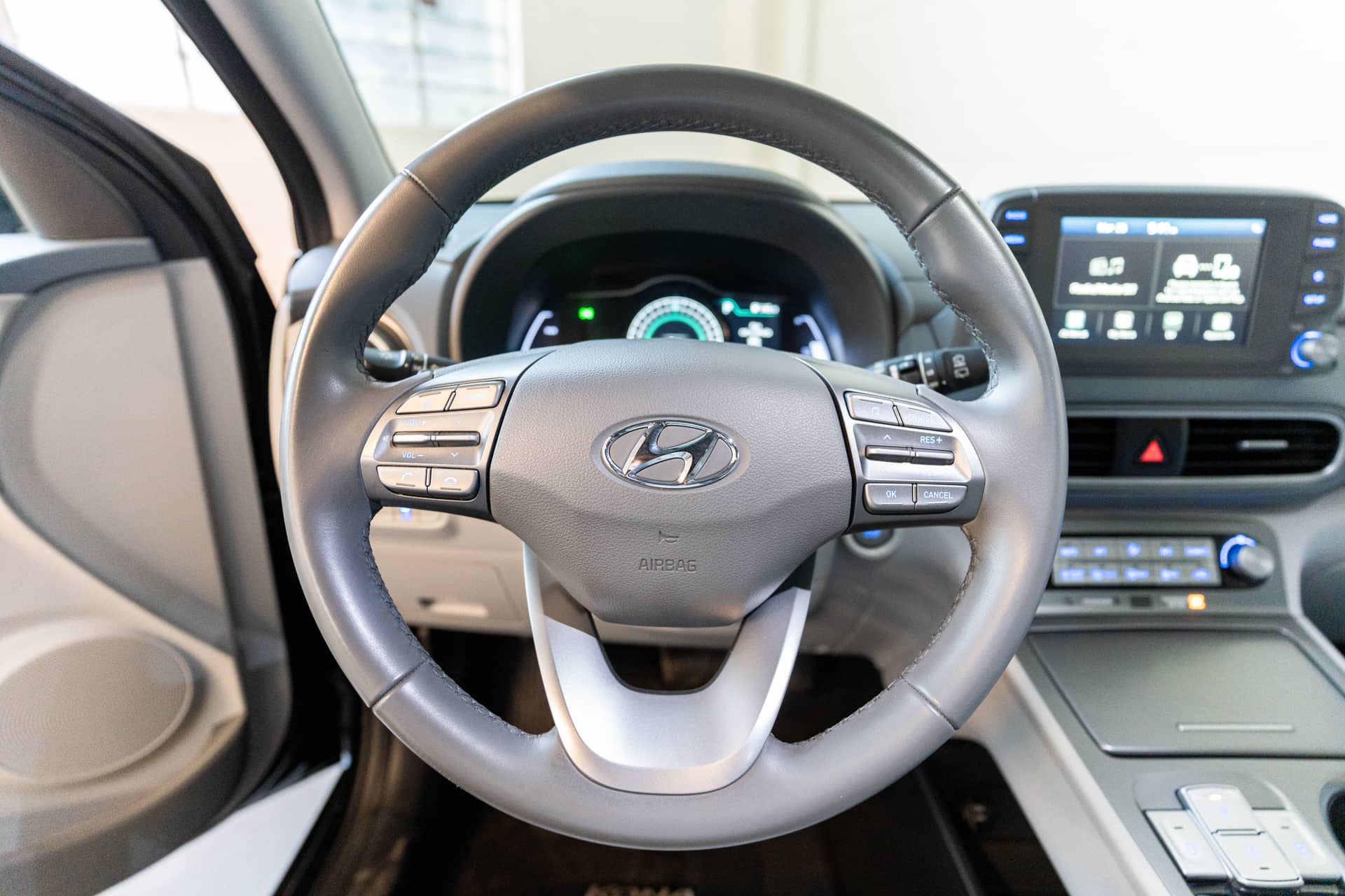 EverCars Co. vehicle image 19 for Hyundai Kona -  Limited on EverCars Co.