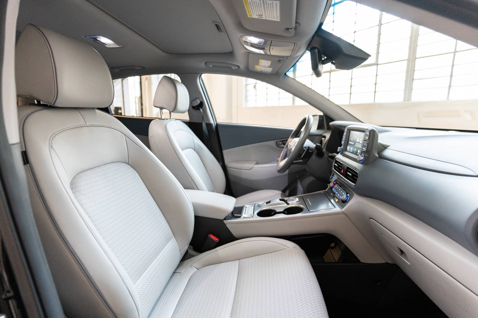 EverCars Co. vehicle image 16 for Hyundai Kona -  Limited on EverCars Co.