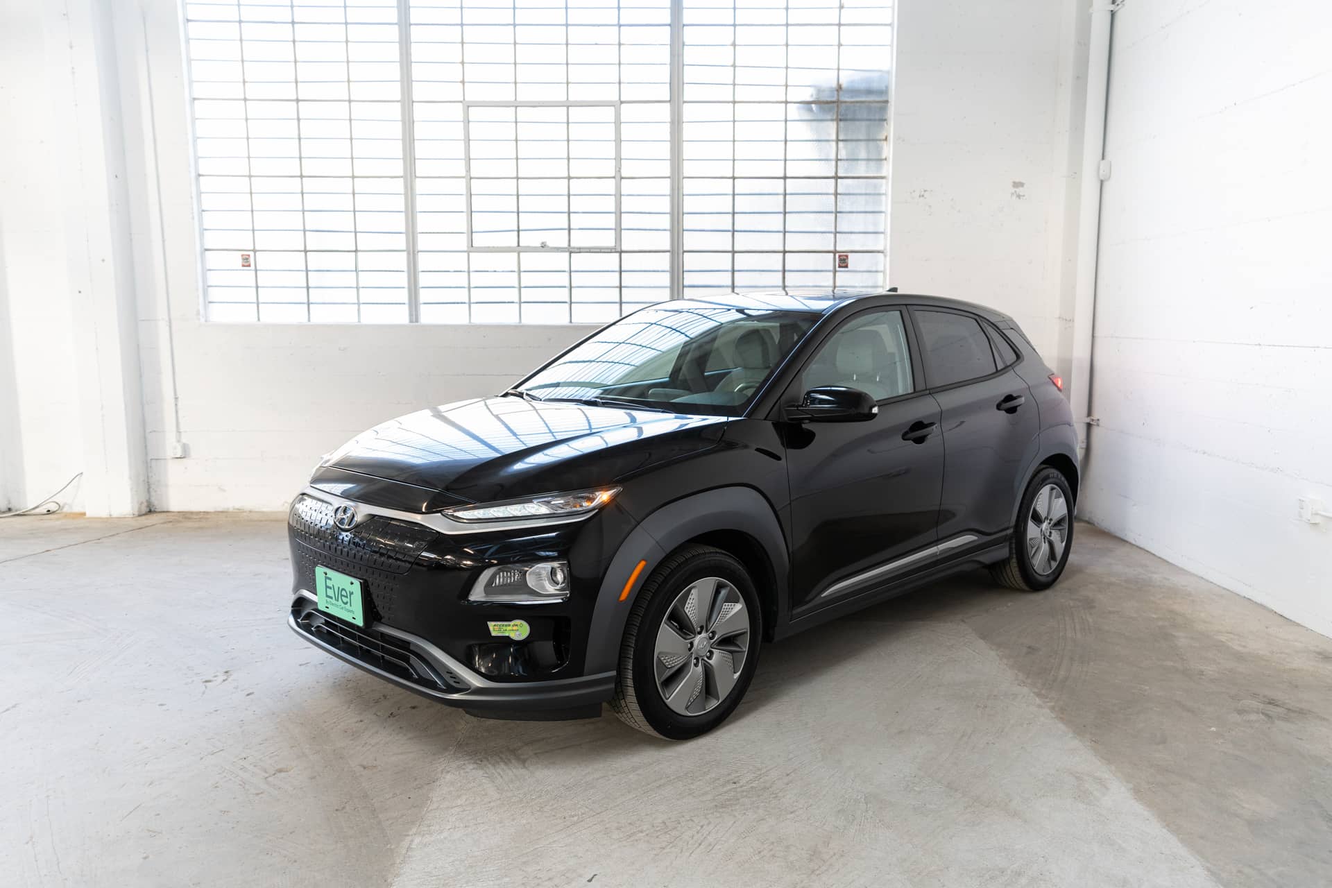 EverCars Co. vehicle image 2 for Hyundai Kona -  Limited on EverCars Co.
