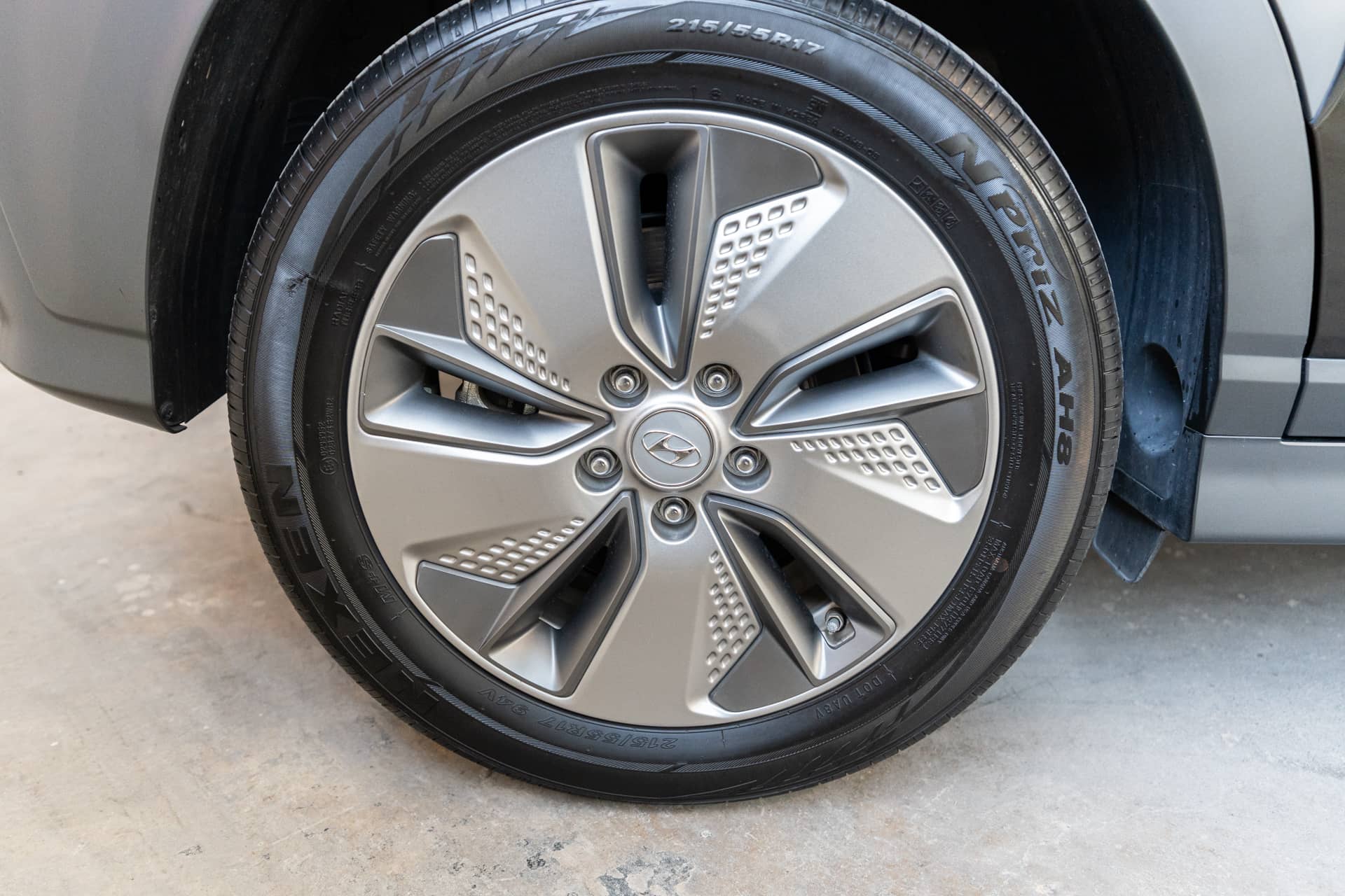 EverCars Co. vehicle image 13 for Hyundai Kona -  Limited on EverCars Co.