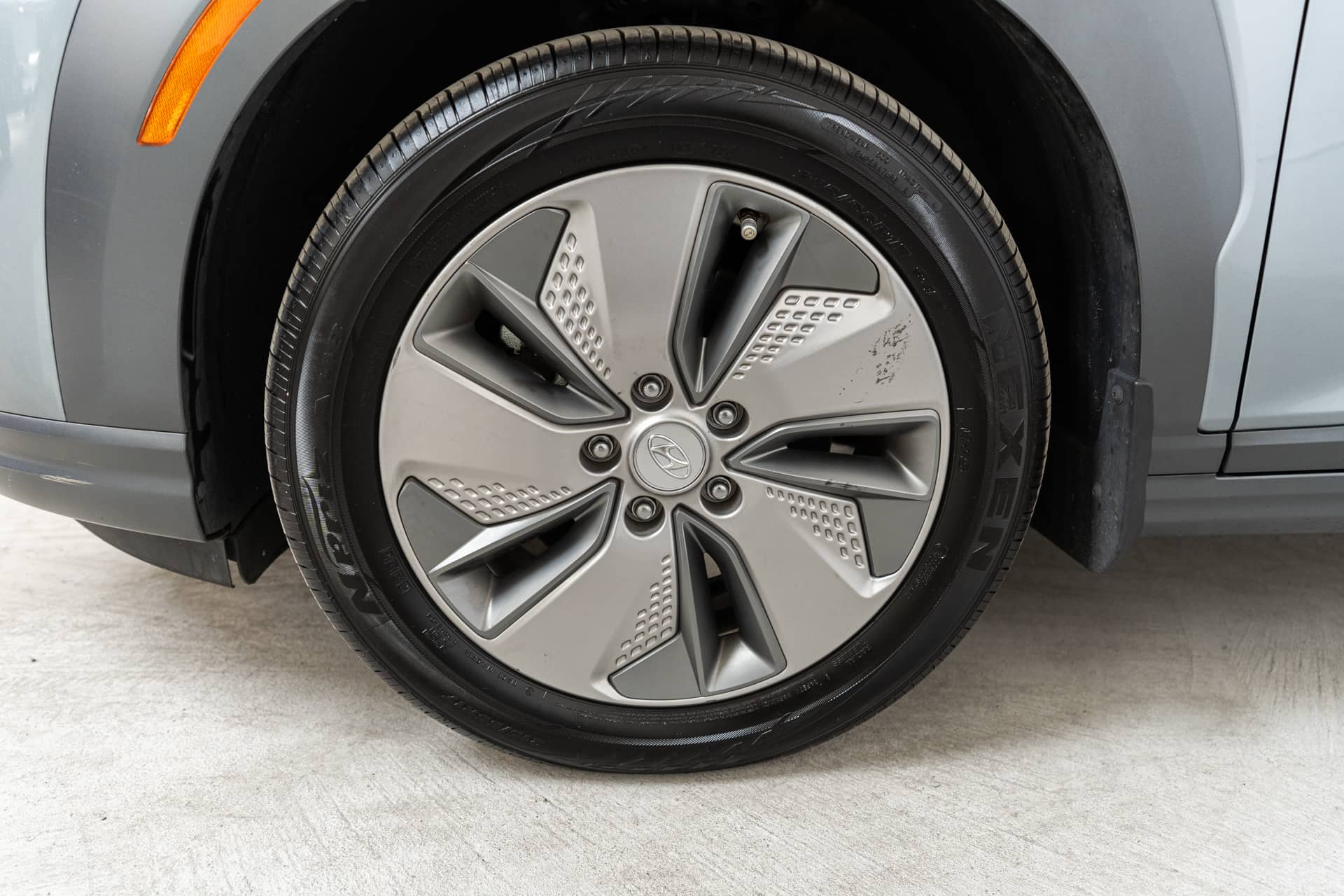 EverCars Co. vehicle image 10 for Hyundai Kona -  Limited on EverCars Co.
