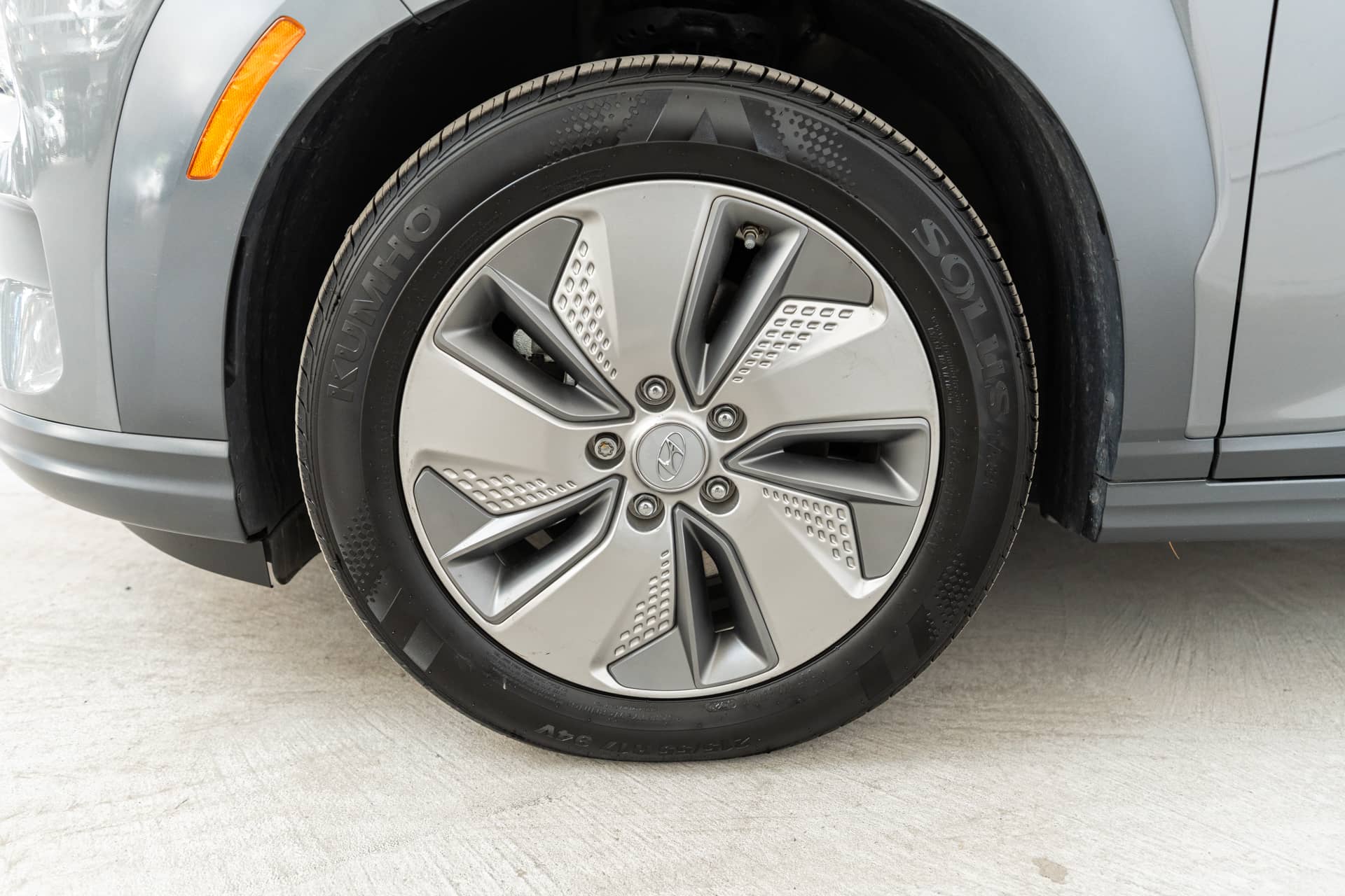 EverCars Co. vehicle image 9 for Hyundai Kona -  Limited on EverCars Co.