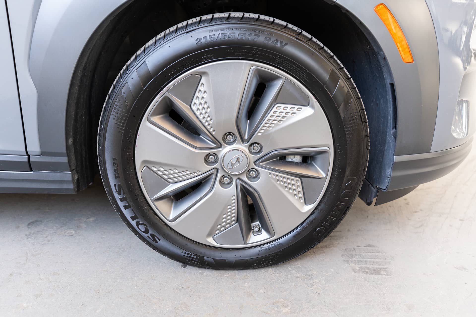 EverCars Co. vehicle image 11 for Hyundai Kona -  Limited on EverCars Co.