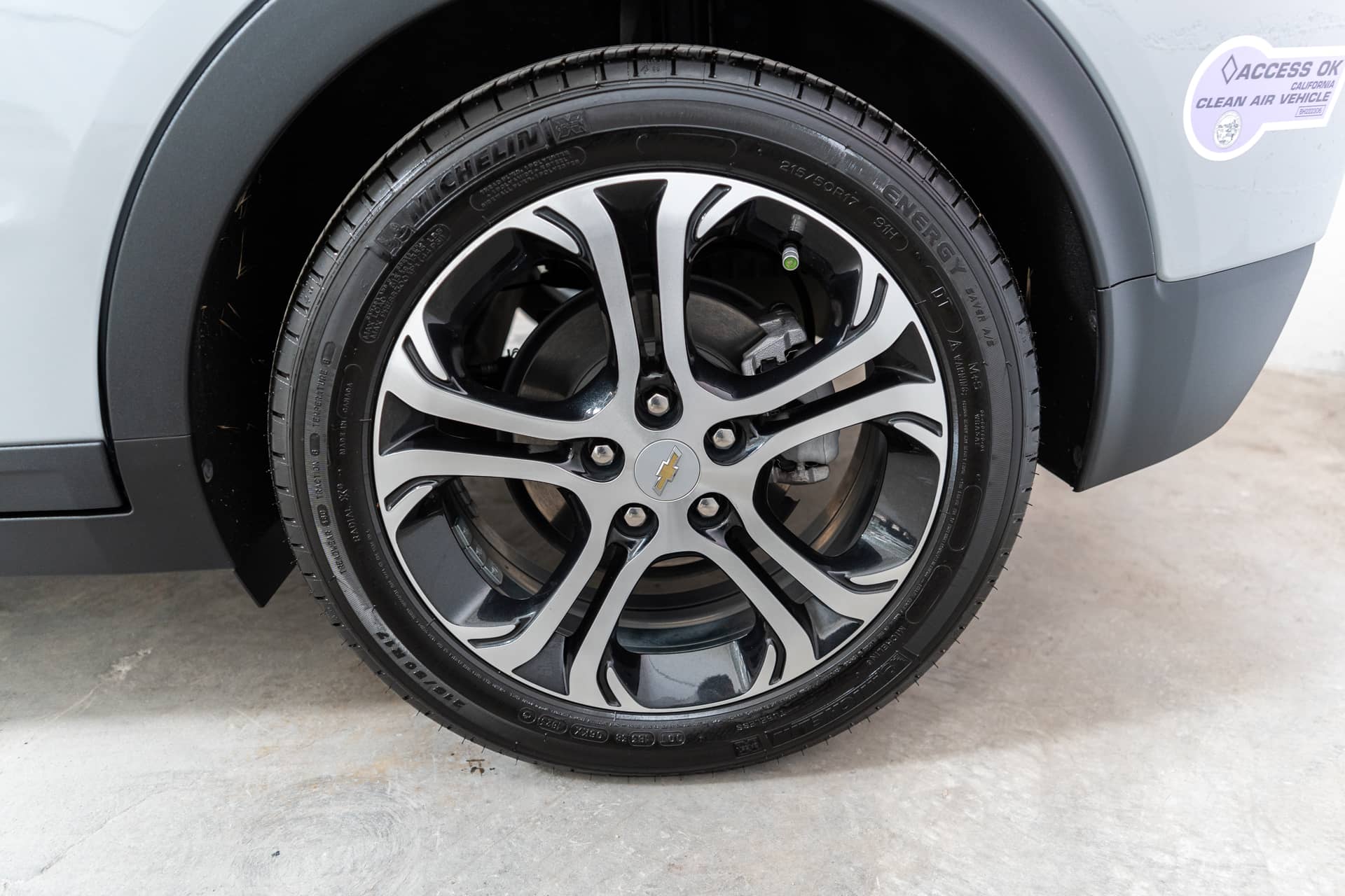 EverCars Co. vehicle image 11 for Chevrolet Bolt EV -  Premier on EverCars Co.