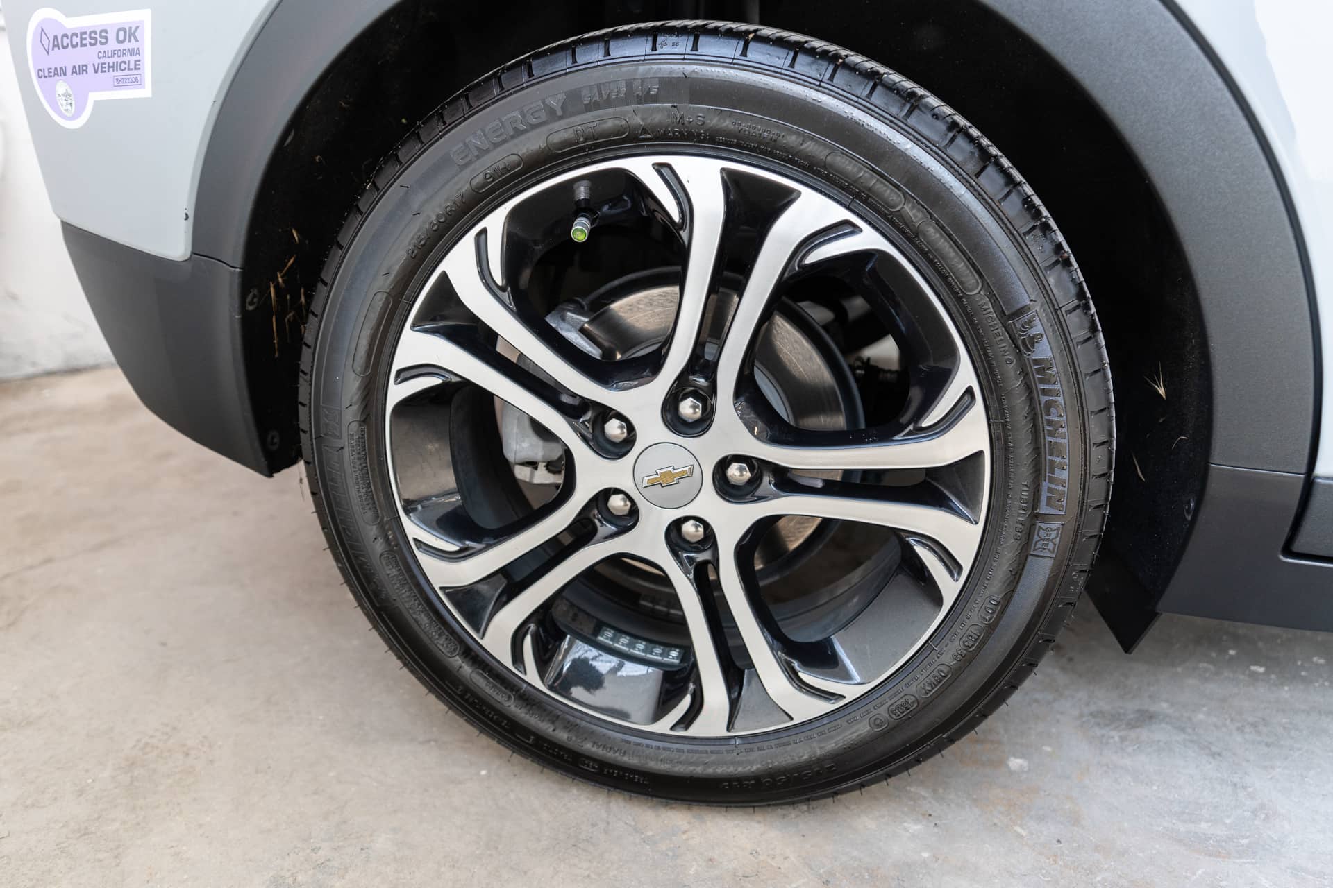 EverCars Co. vehicle image 13 for Chevrolet Bolt EV -  Premier on EverCars Co.
