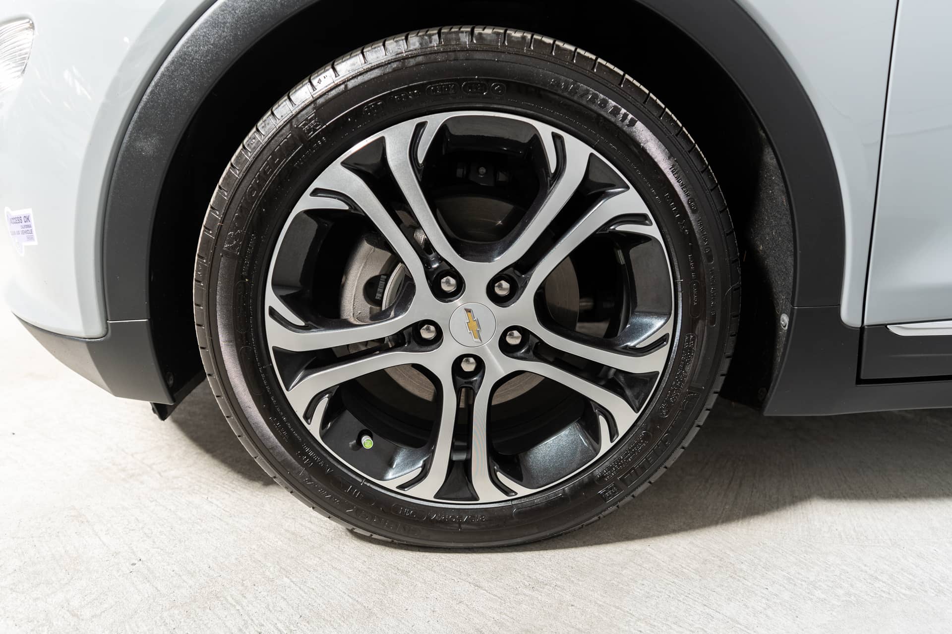 EverCars Co. vehicle image 10 for Chevrolet Bolt EV -  Premier on EverCars Co.
