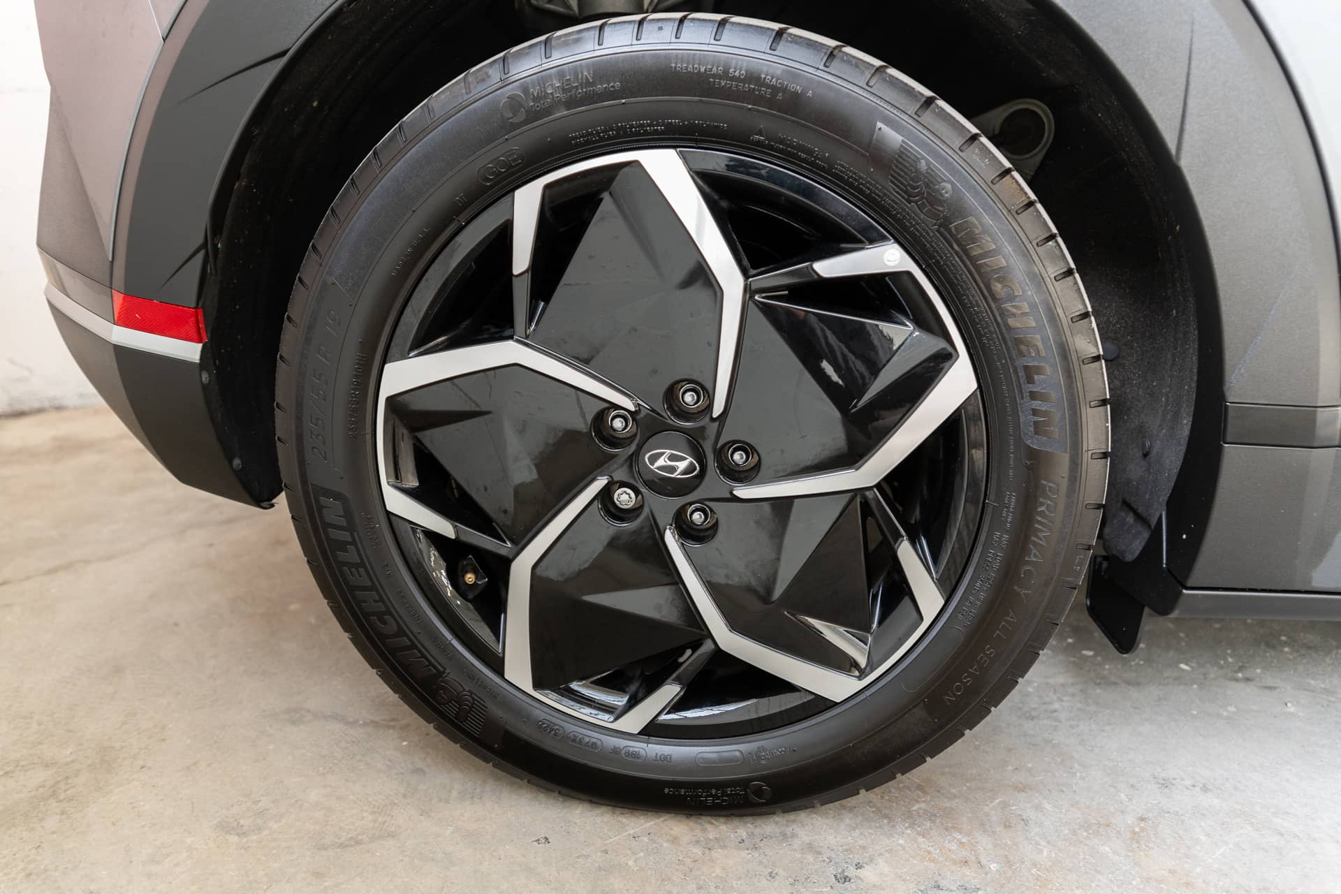 EverCars Co. vehicle image 13 for Hyundai IONIQ 5 -  SEL on EverCars Co.